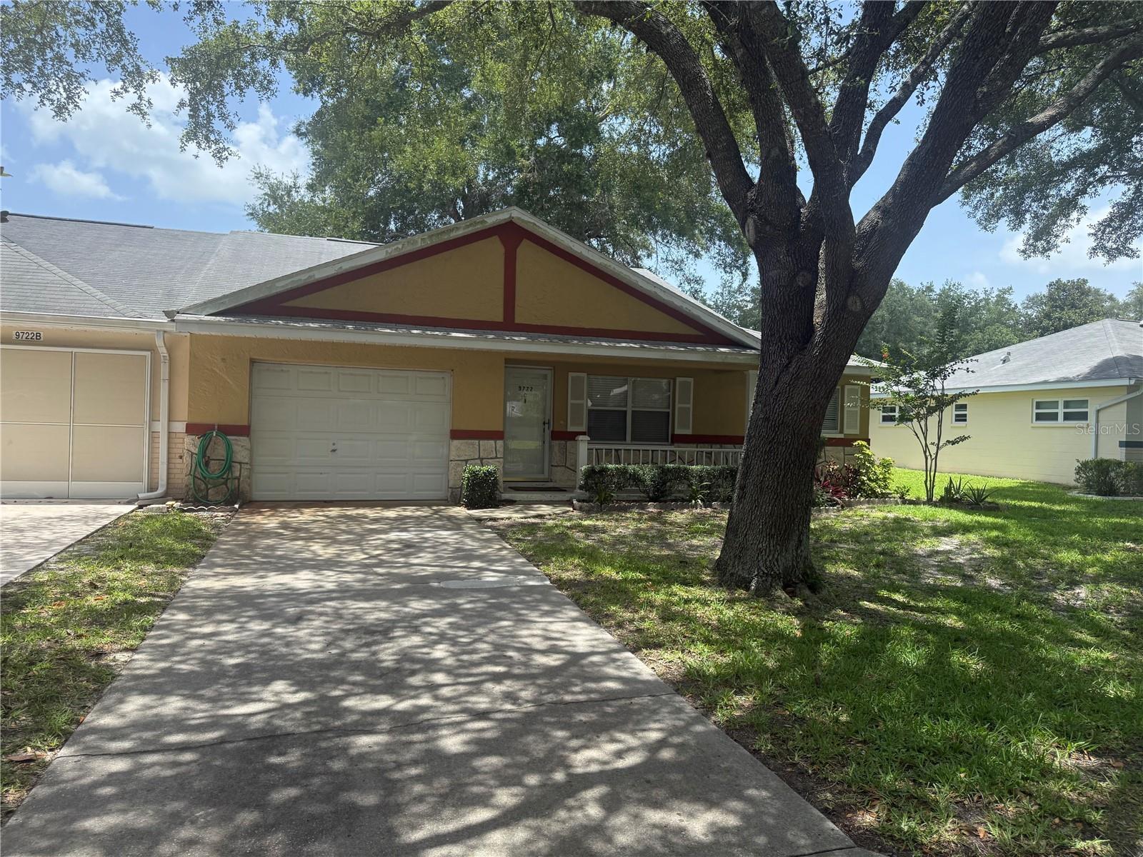 Image 34 of 41 For 9722 95th Court C