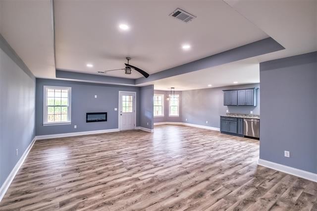 Image 6 of 41 For 9722 95th Court C