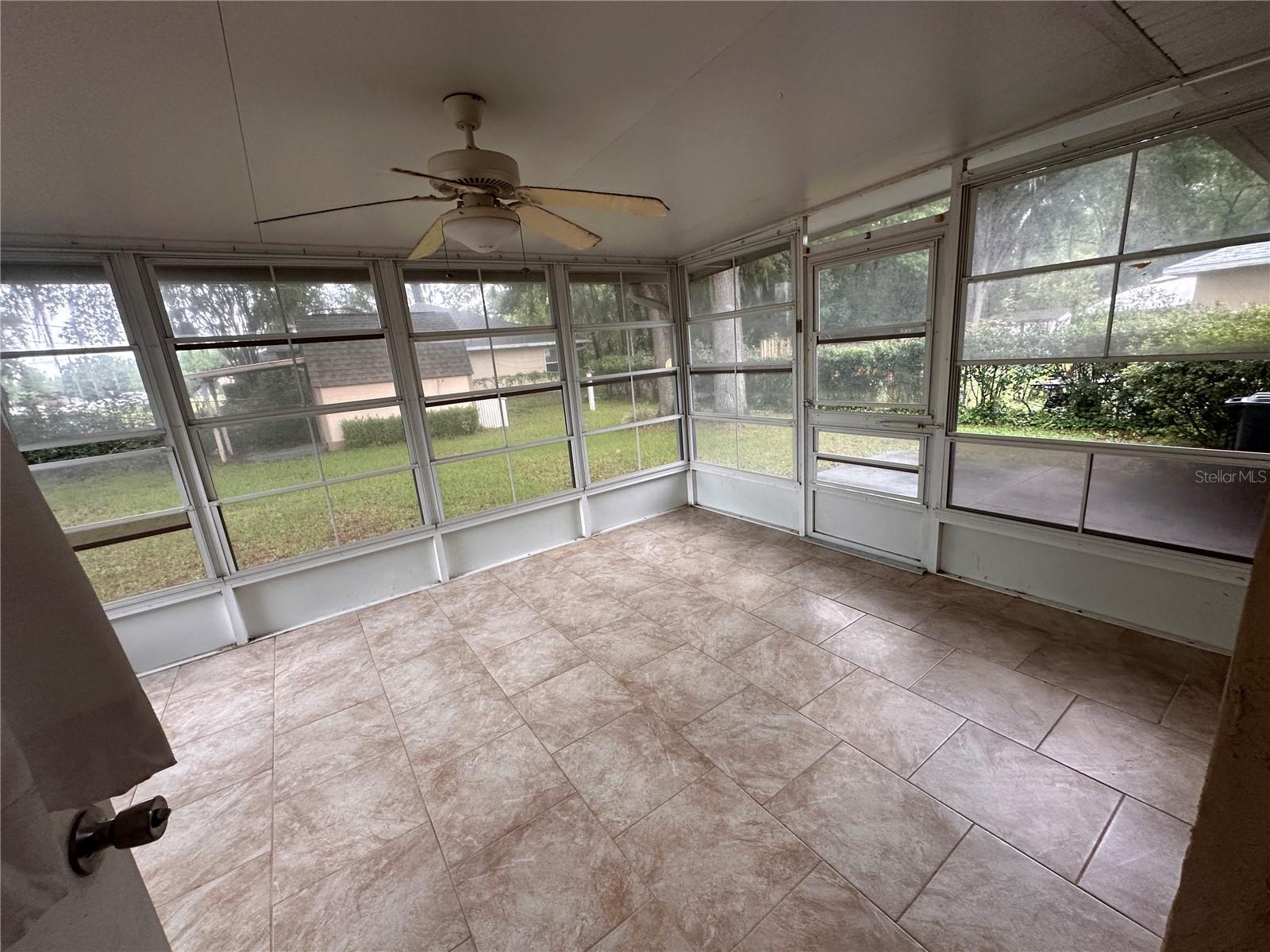Image 2 of 11 For 30 Hemlock Terrace Drive