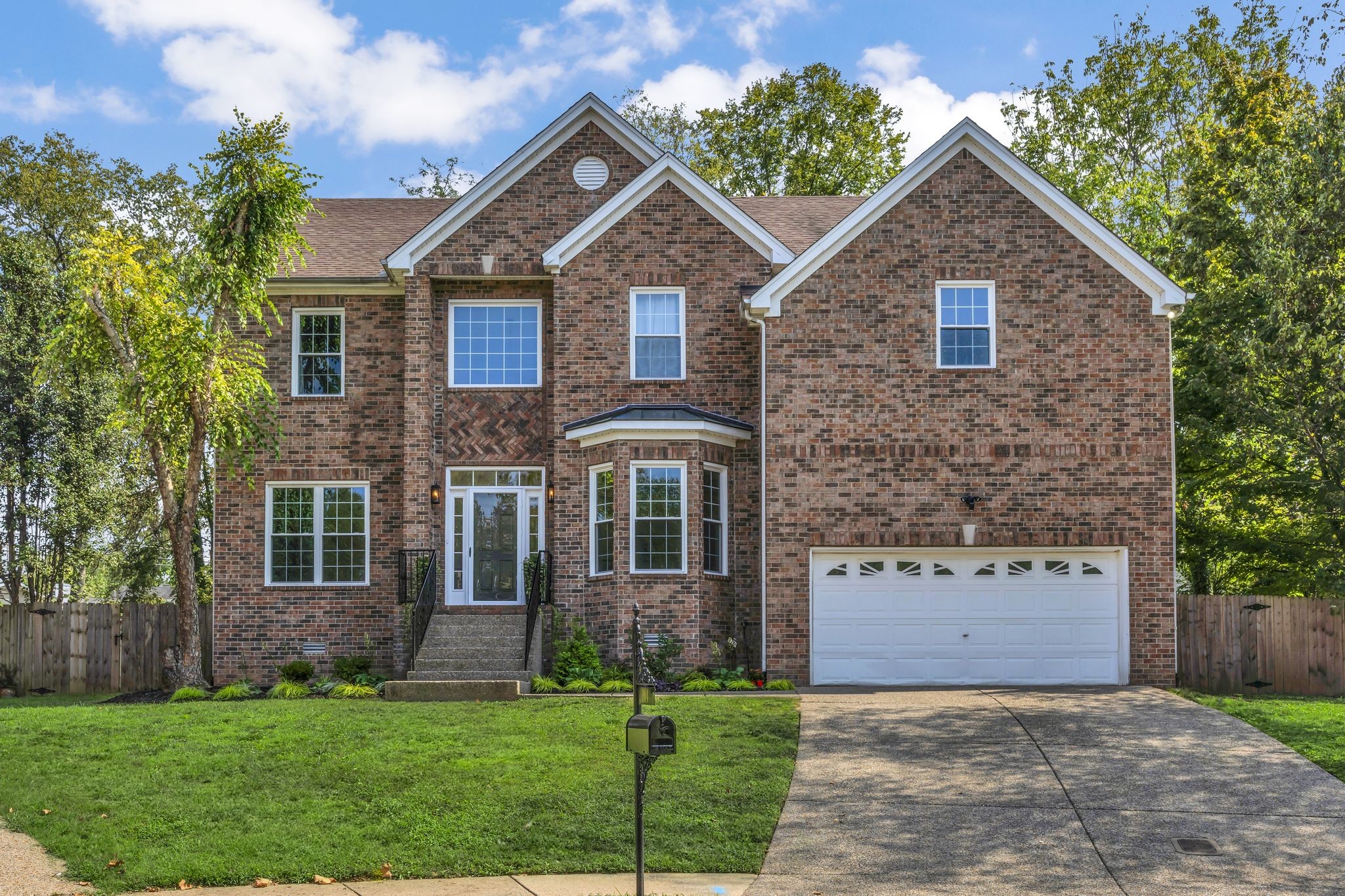 Details for 104 Fairgrove Cir, Hendersonville, TN 37075