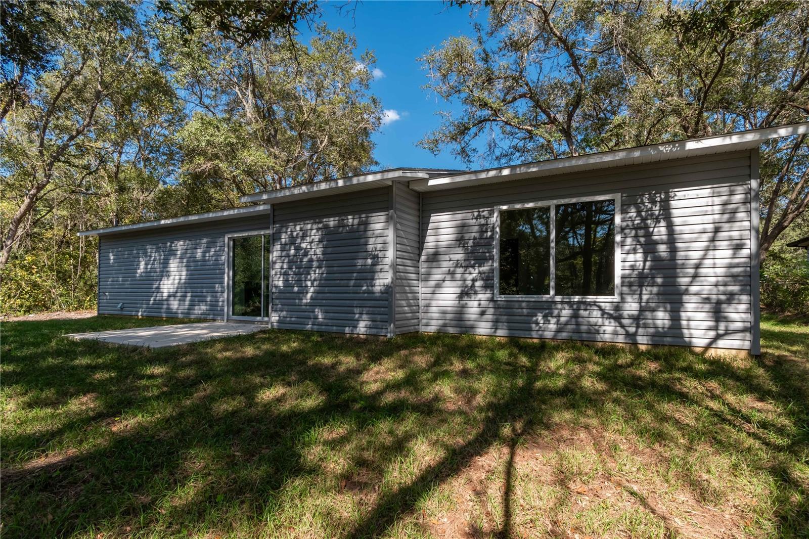 Image 12 of 34 For 17009 60th Street