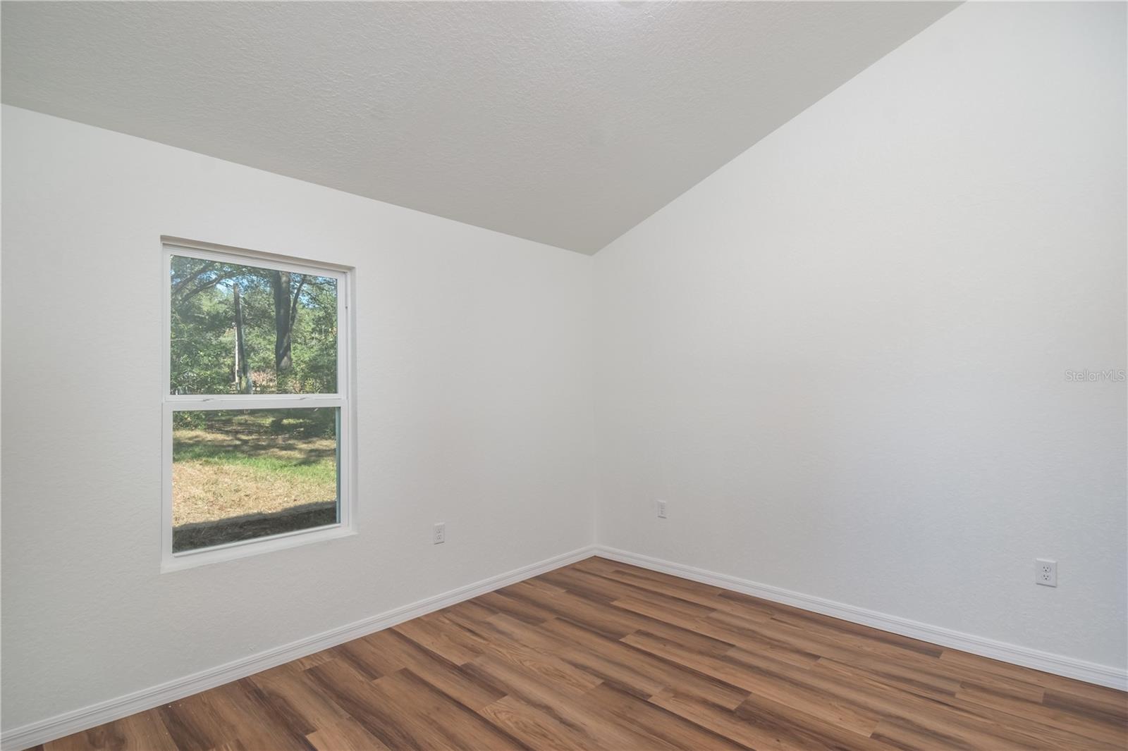 Image 31 of 34 For 17009 60th Street