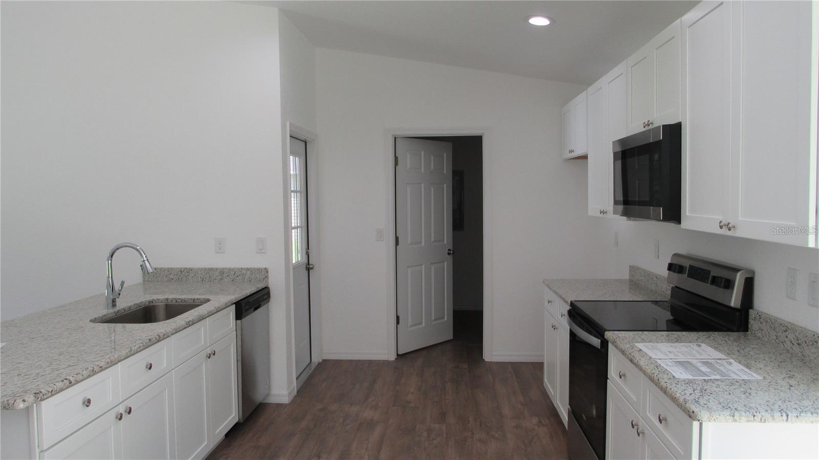 Image 36 of 61 For 17009 60th Street
