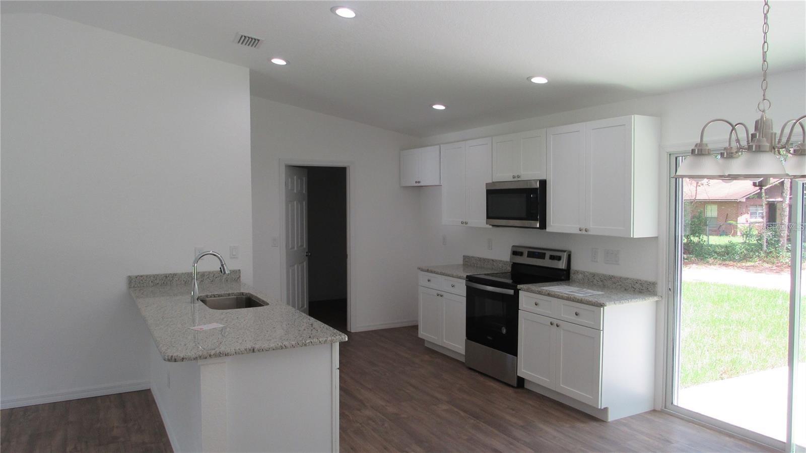 Image 39 of 61 For 17009 60th Street
