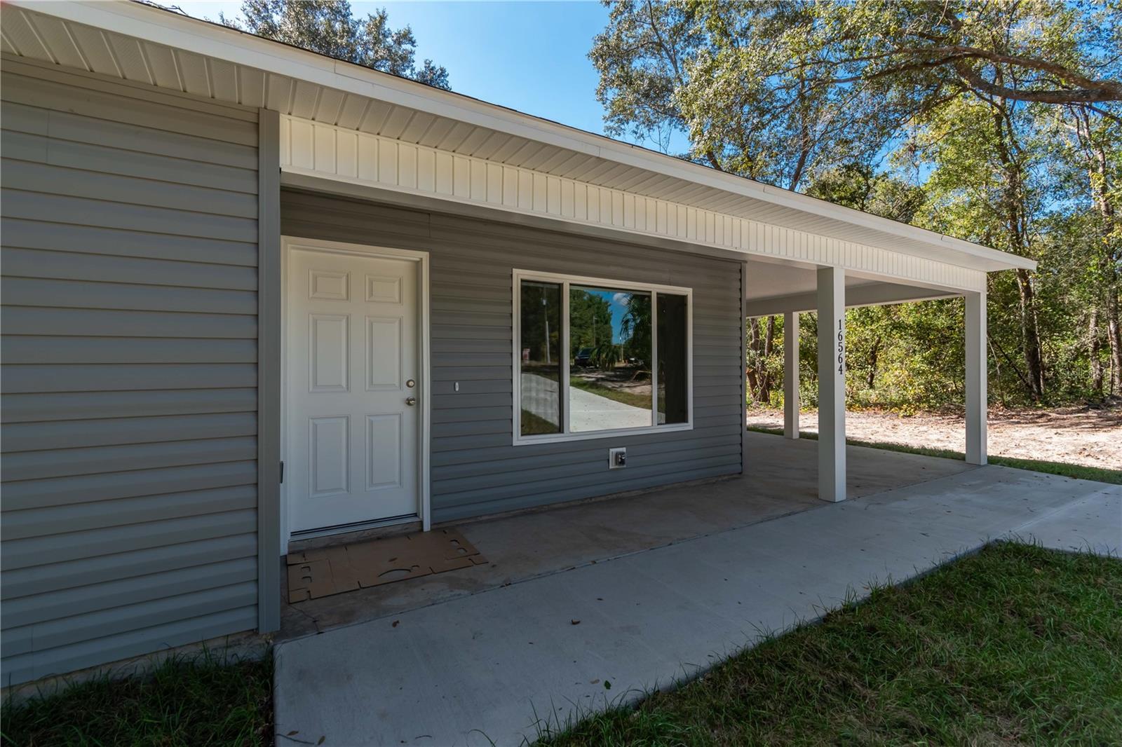 Image 4 of 34 For 17009 60th Street