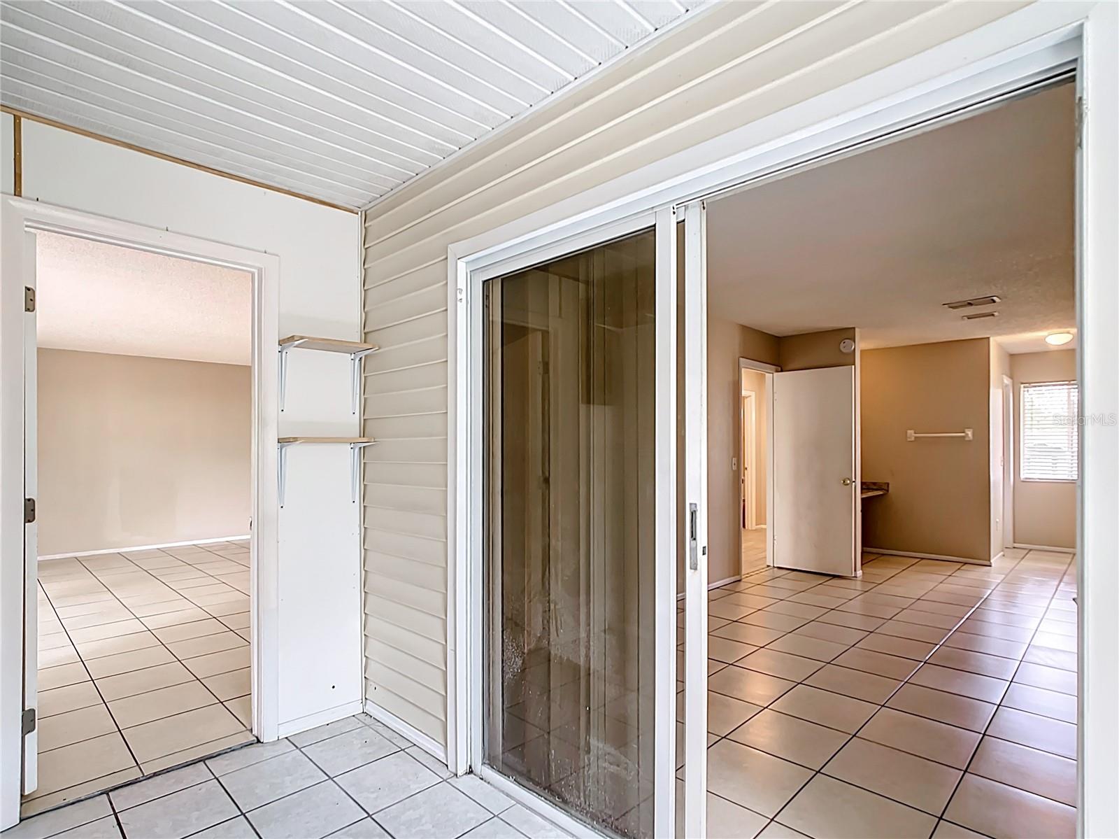 Image 18 of 65 For 70 Sapphire Road