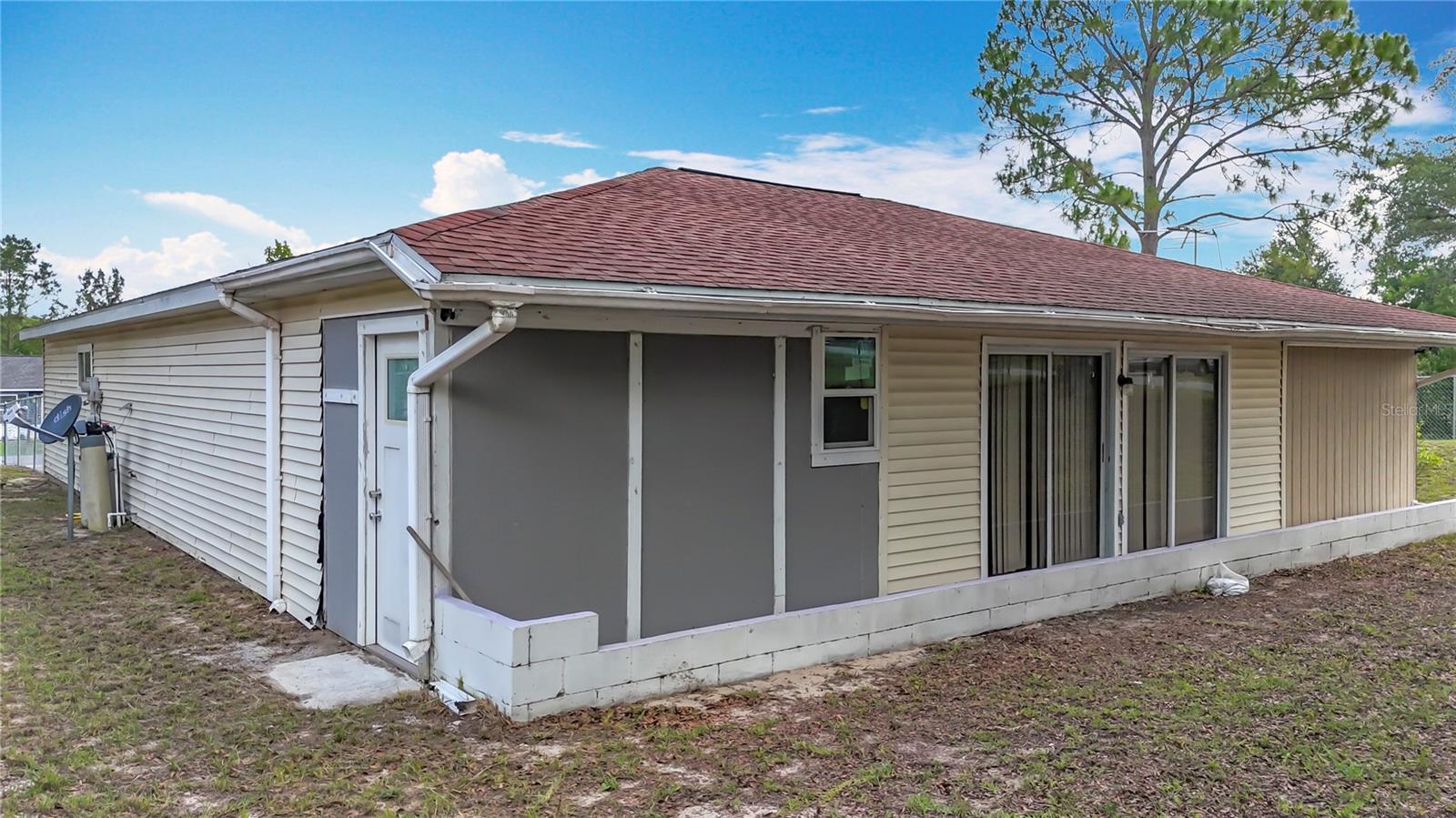 Image 57 of 65 For 70 Sapphire Road