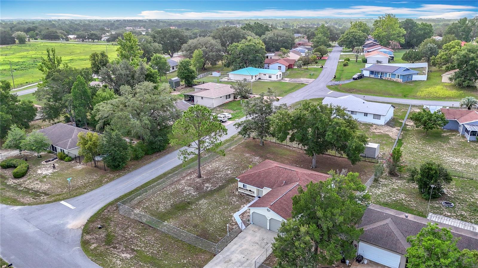 Image 60 of 65 For 70 Sapphire Road