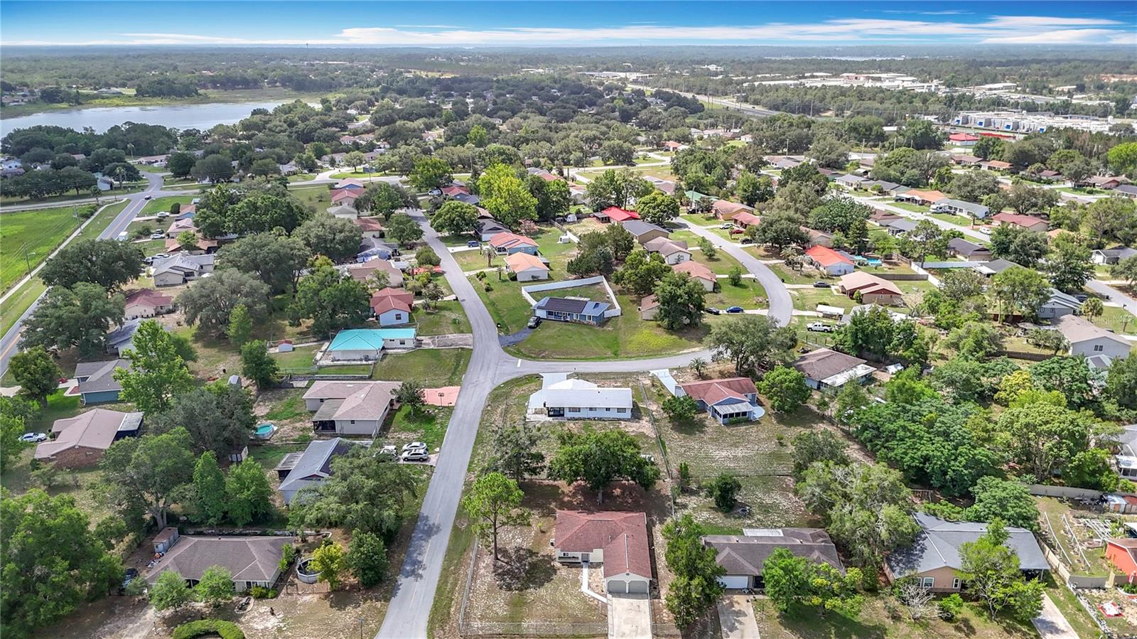 Image 62 of 65 For 70 Sapphire Road