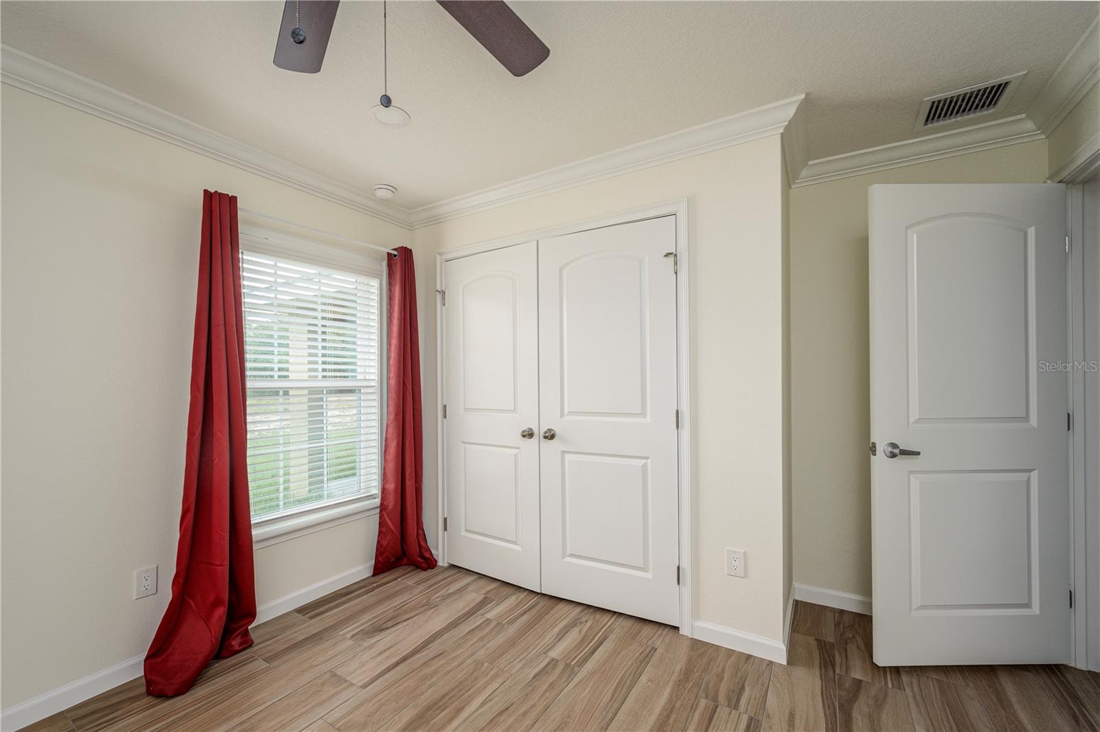Image 18 of 26 For 5331 121st Terrace