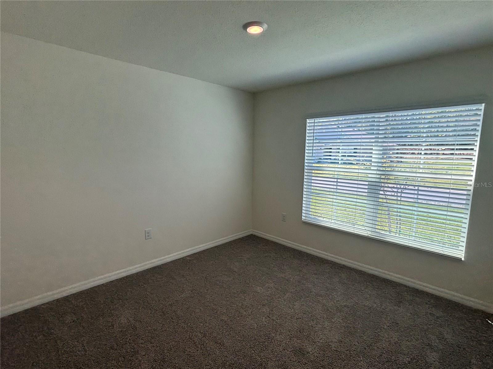 Image 21 of 26 For 13769 70th Avenue