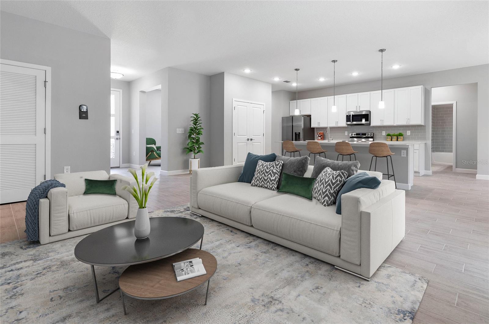 Image 4 of 25 For 2205 Amberly Avenue