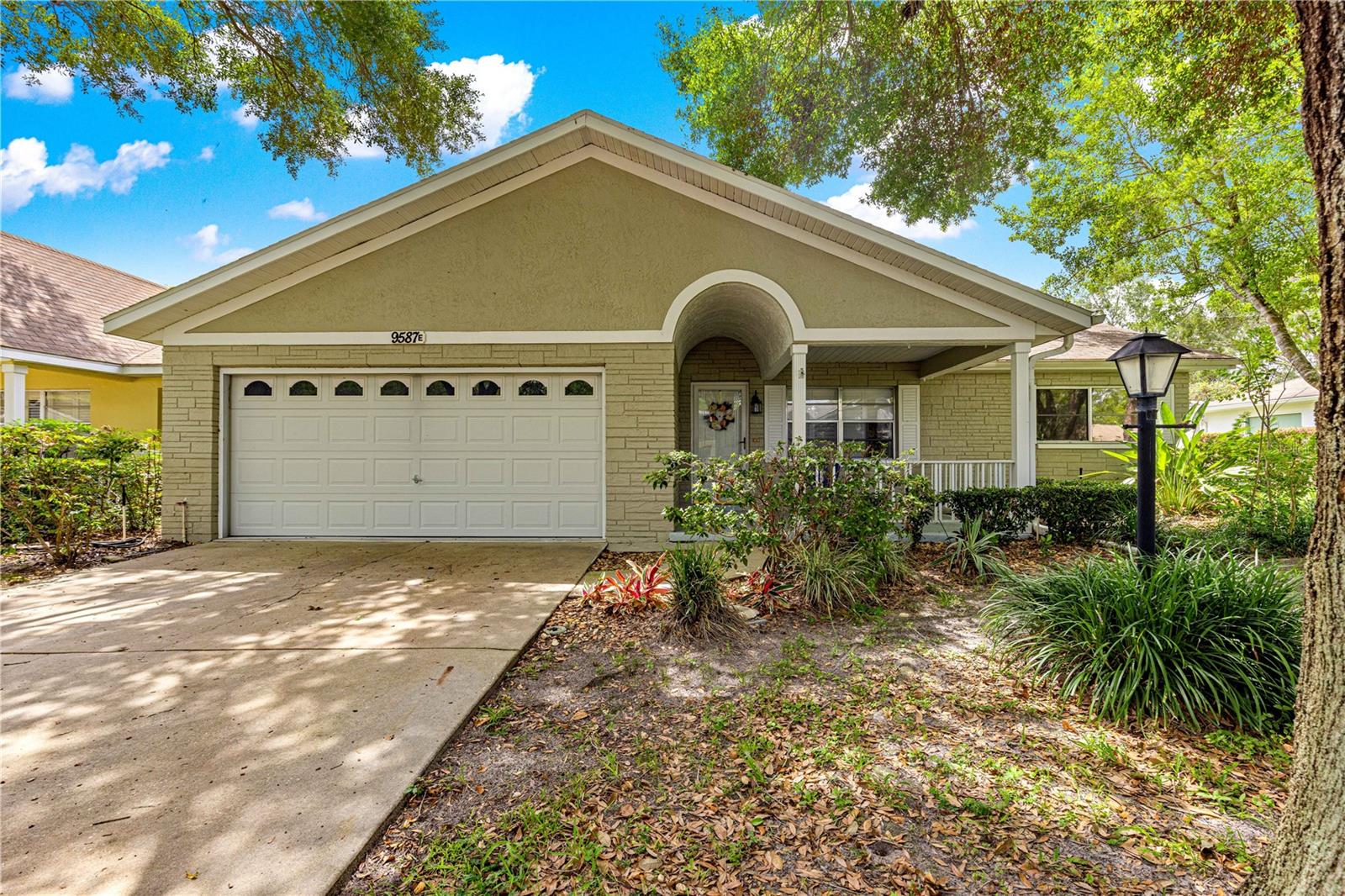 Image 31 of 34 For 9587 84th Terrace E
