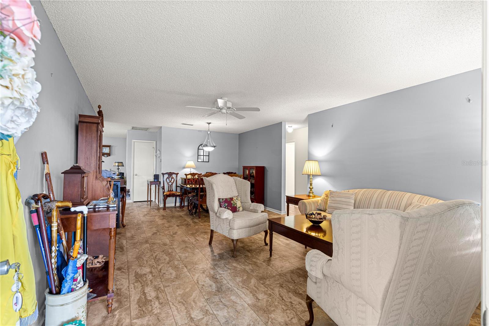 Image 4 of 34 For 9587 84th Terrace E