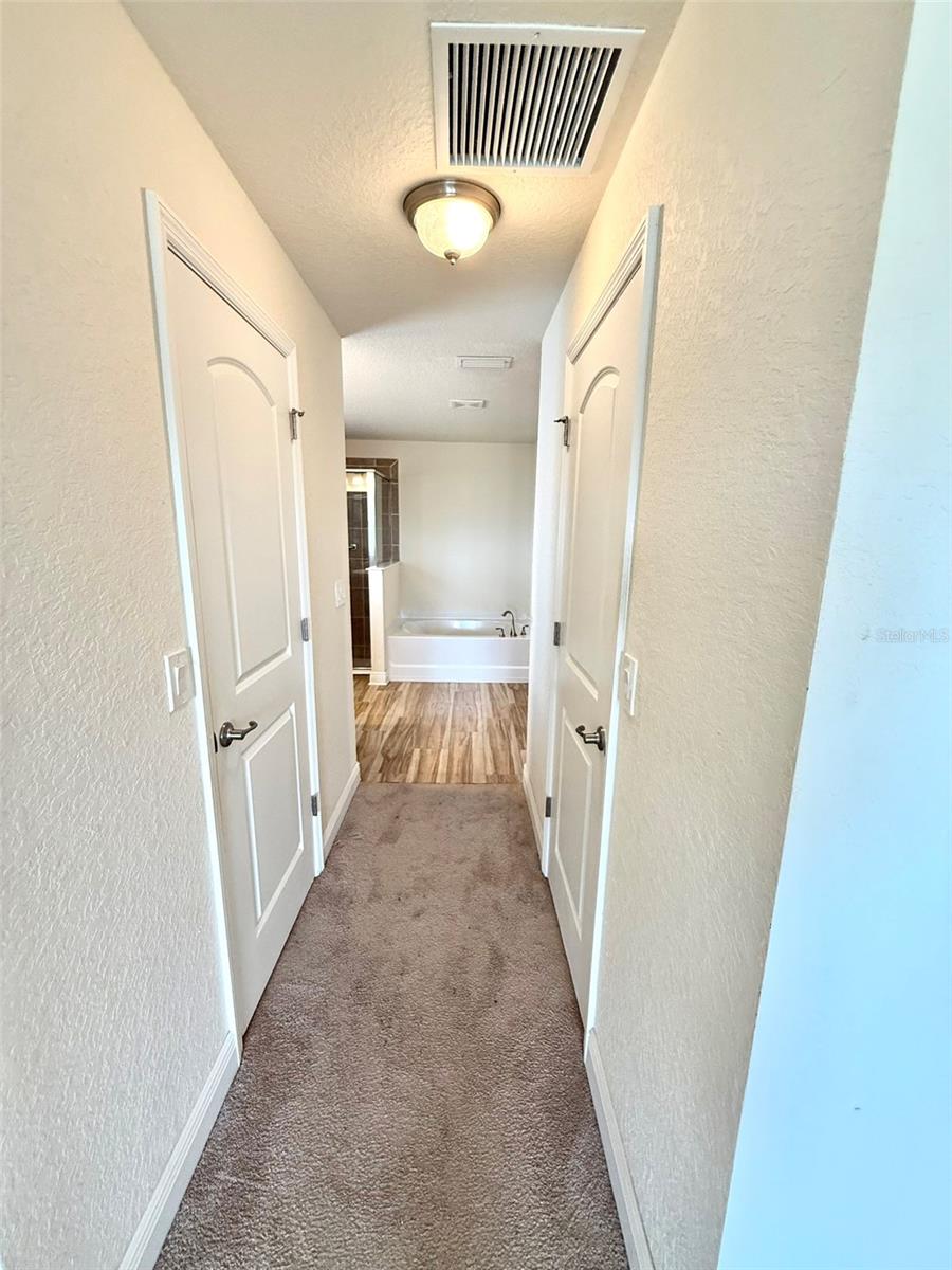 Image 40 of 50 For 10405 Sw 47th Ave