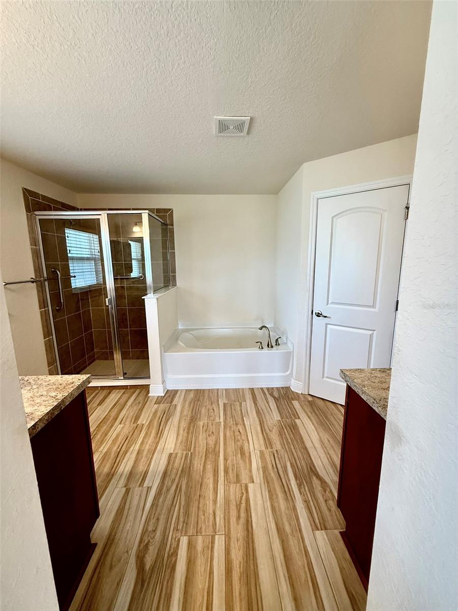 Image 43 of 50 For 10405 Sw 47th Ave
