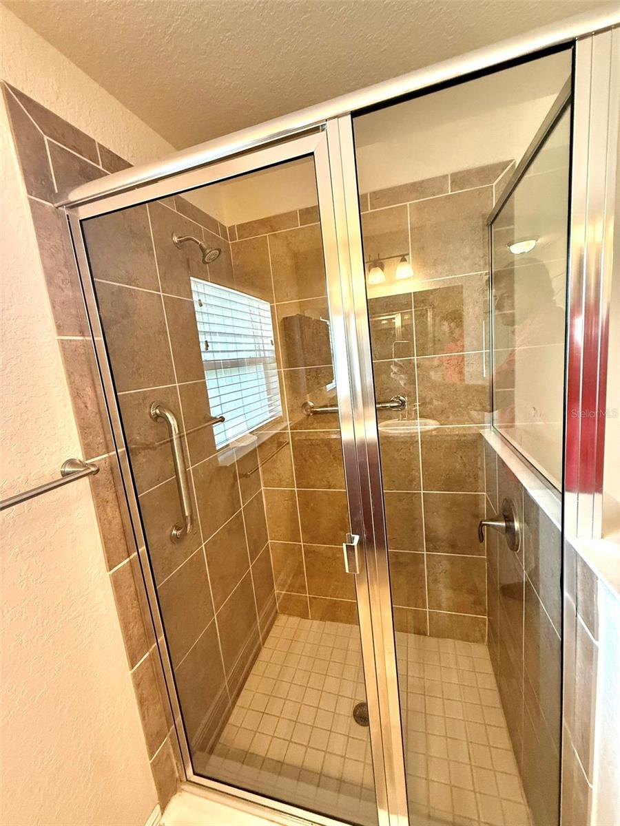 Image 47 of 50 For 10405 Sw 47th Ave
