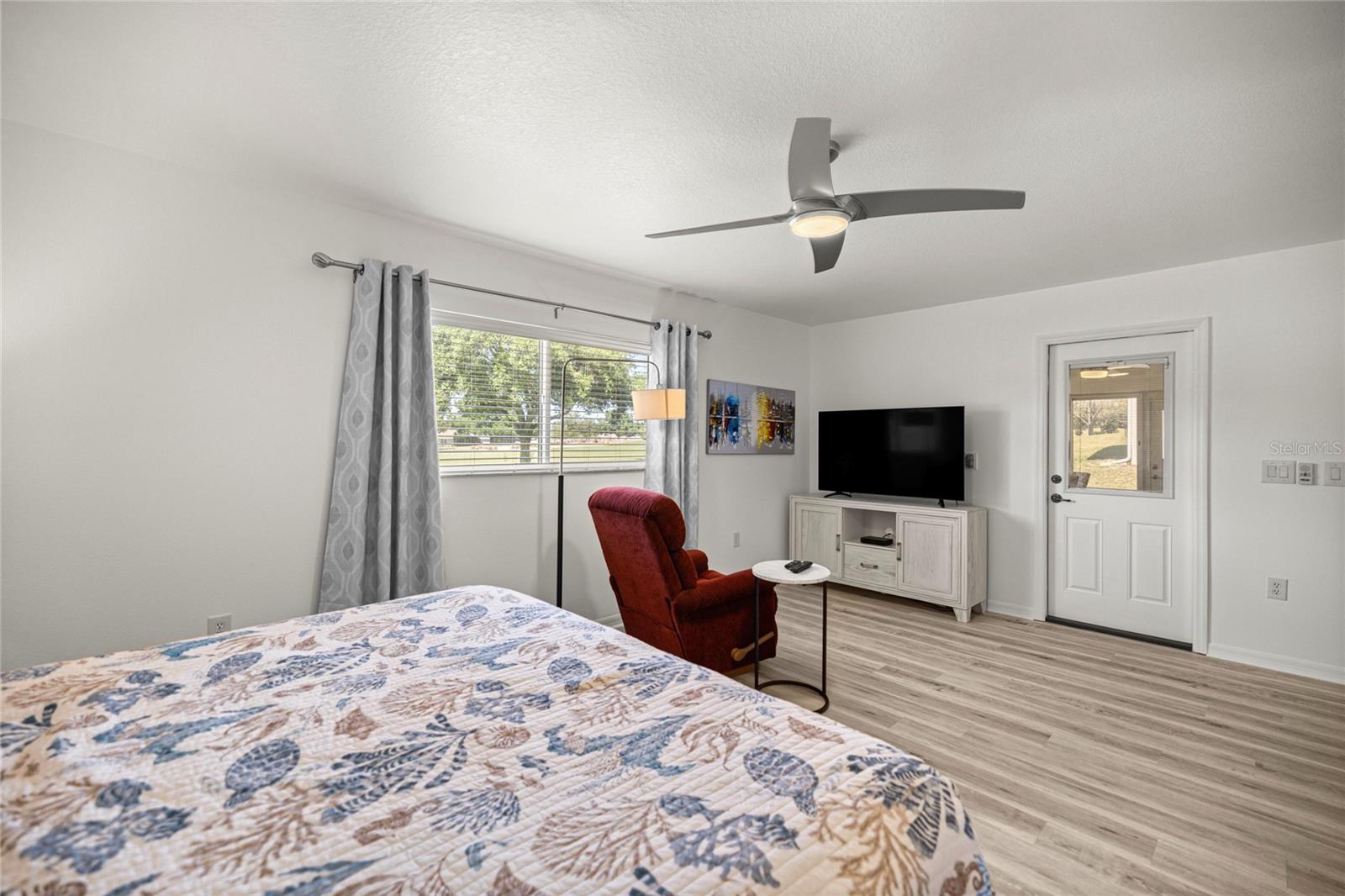 Image 20 of 37 For 9735 96th Street