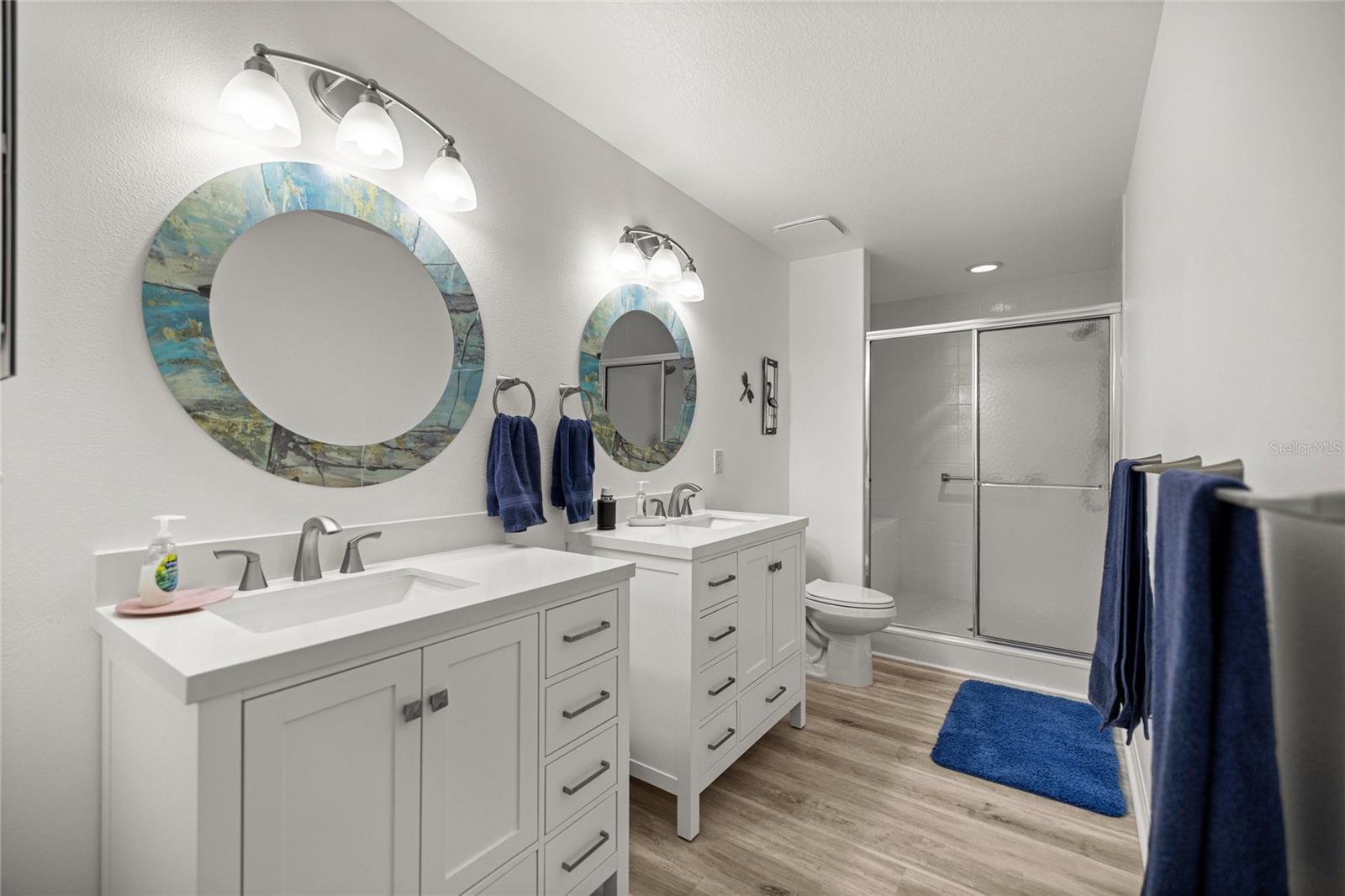 Image 22 of 37 For 9735 96th Street