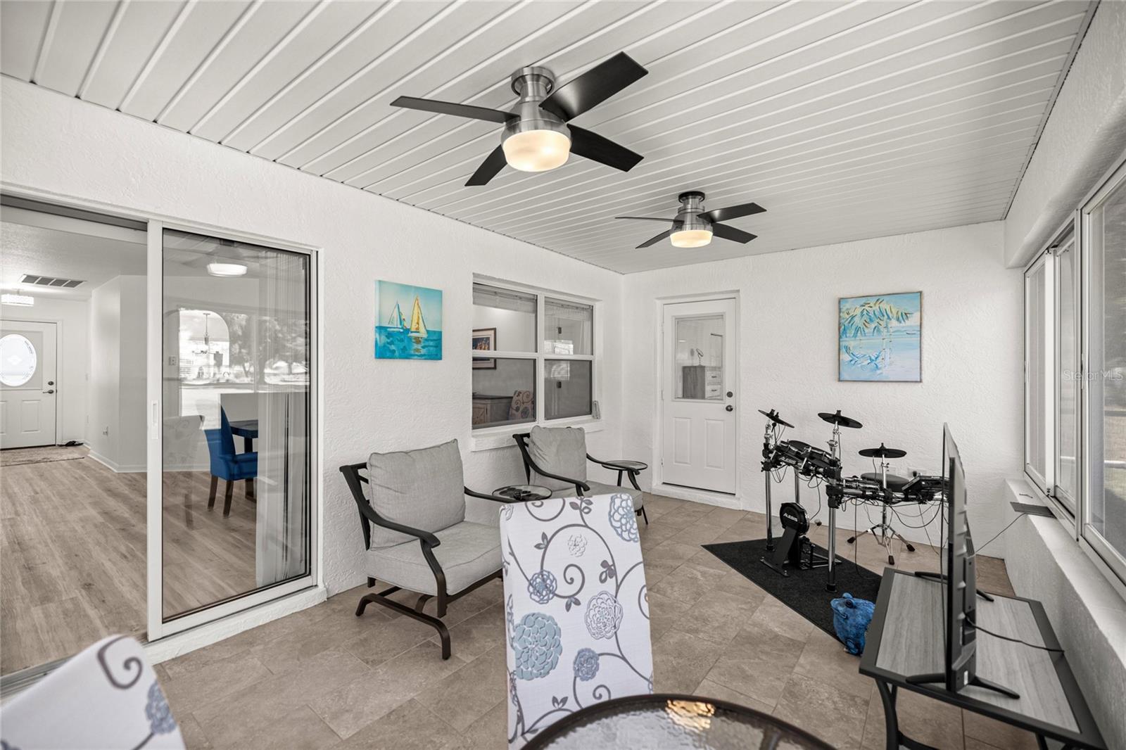 Image 33 of 37 For 9735 96th Street