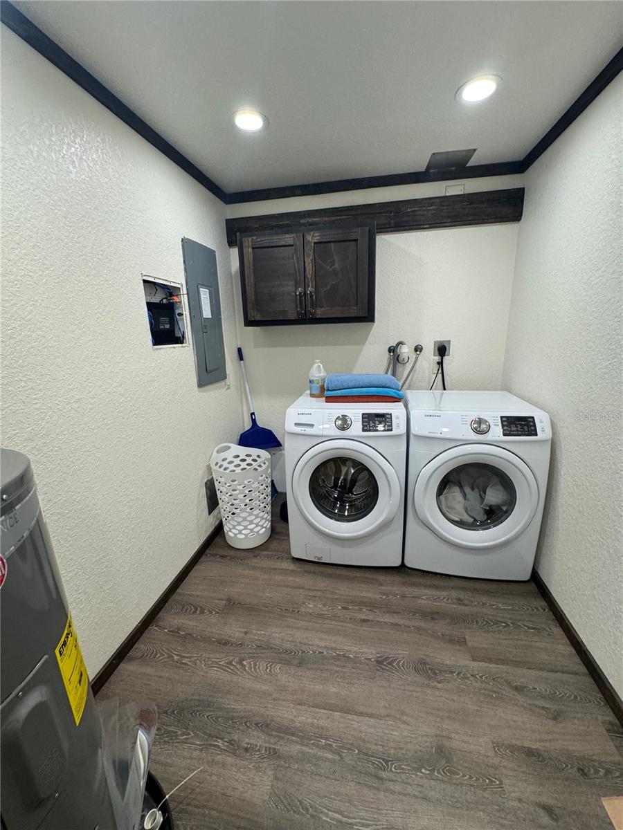 Image 15 of 16 For 15455 100th Avenue Road