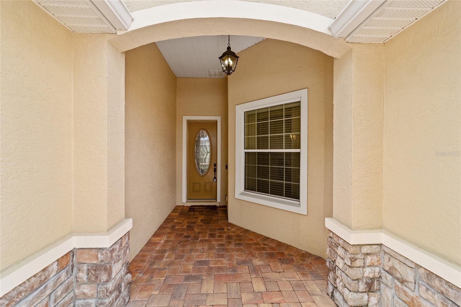 Image 10 of 64 For 8611 83rd Loop