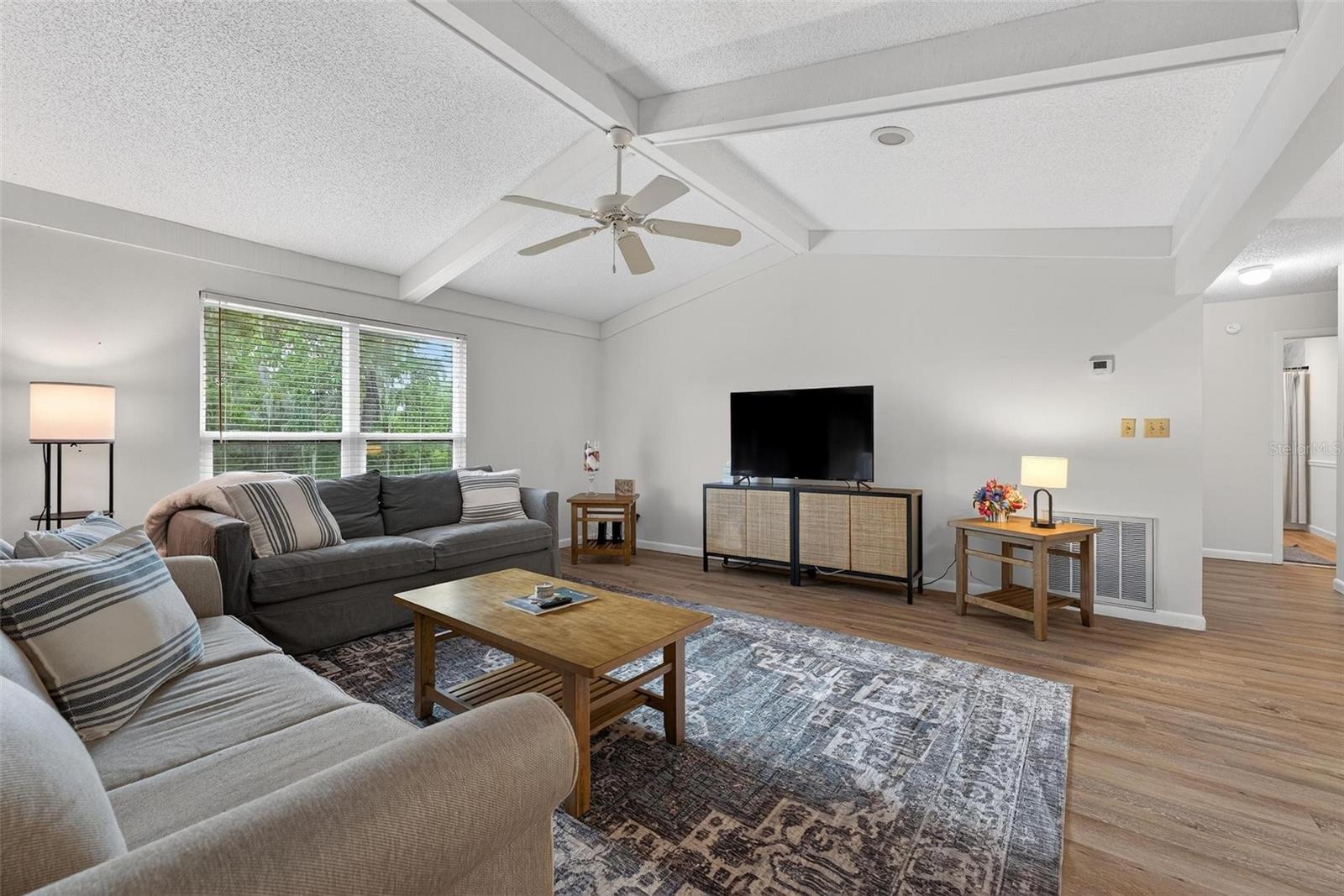 Image 6 of 53 For 4714 75th Avenue