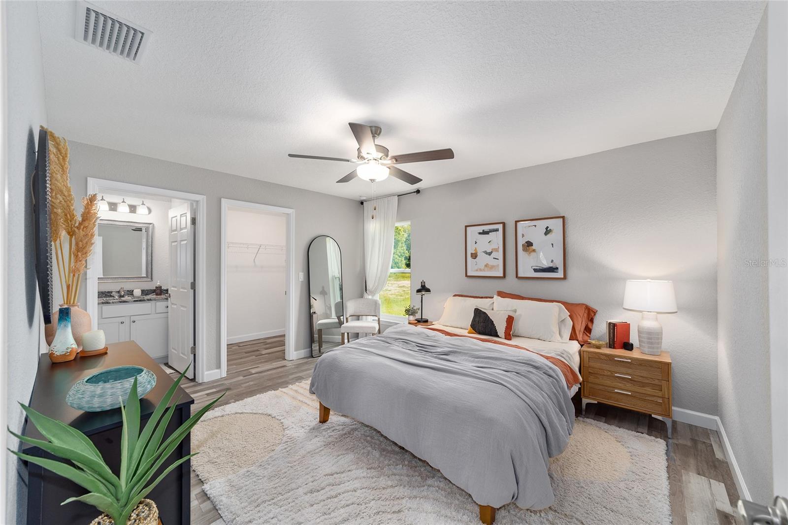 Image 18 of 31 For 4411 152nd Street