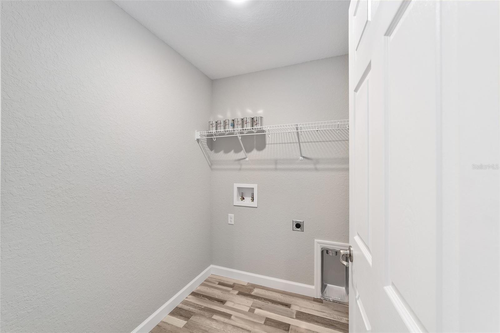 Image 28 of 31 For 4411 152nd Street