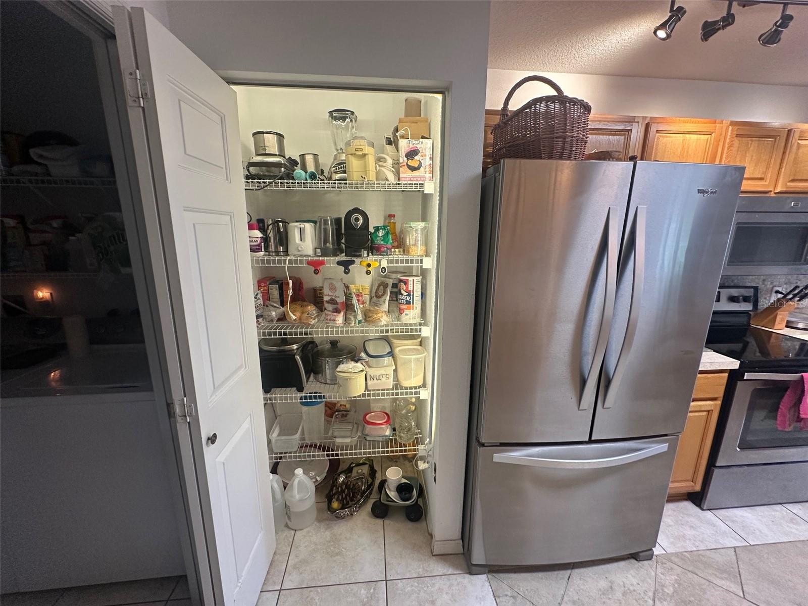 Image 13 of 40 For 9730 90th Street