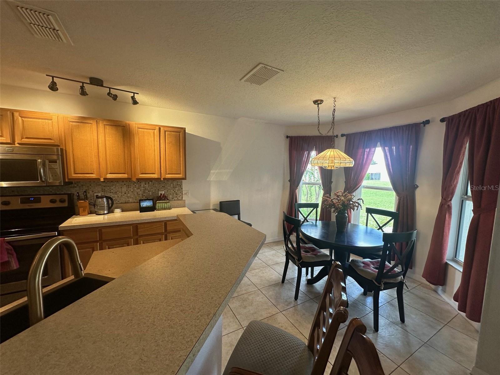 Image 17 of 40 For 9730 90th Street