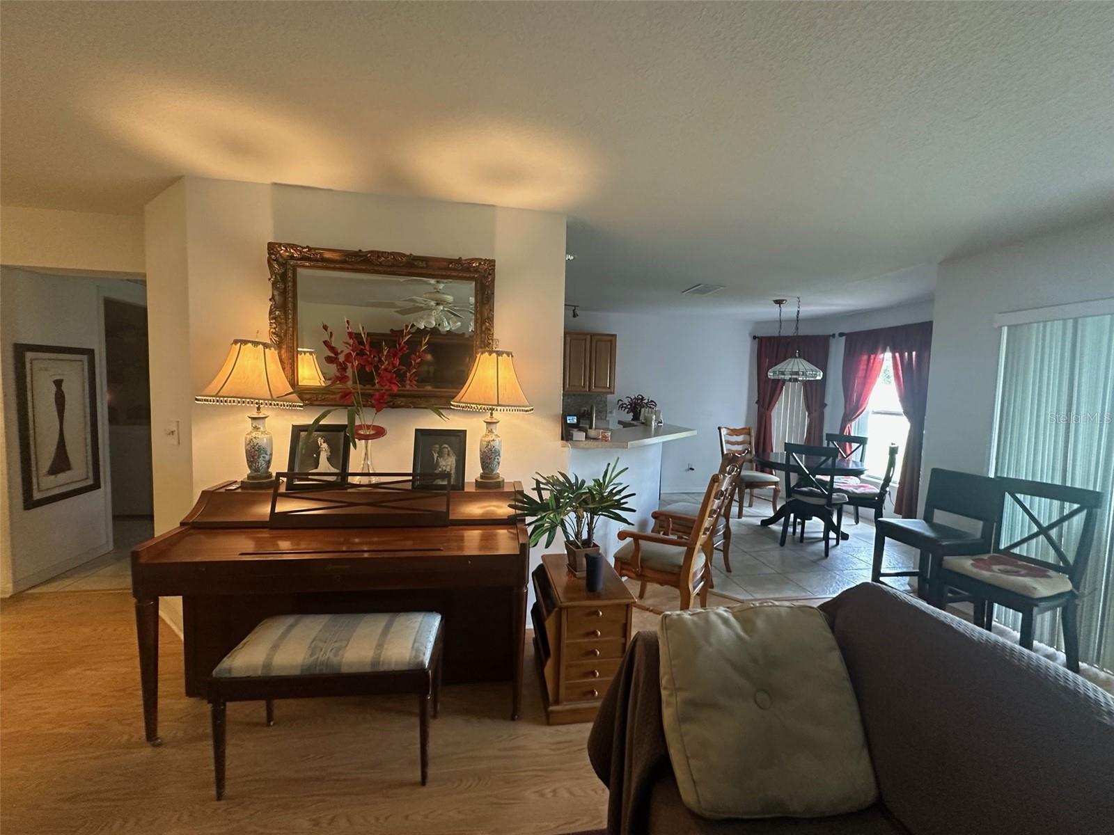 Image 7 of 40 For 9730 90th Street