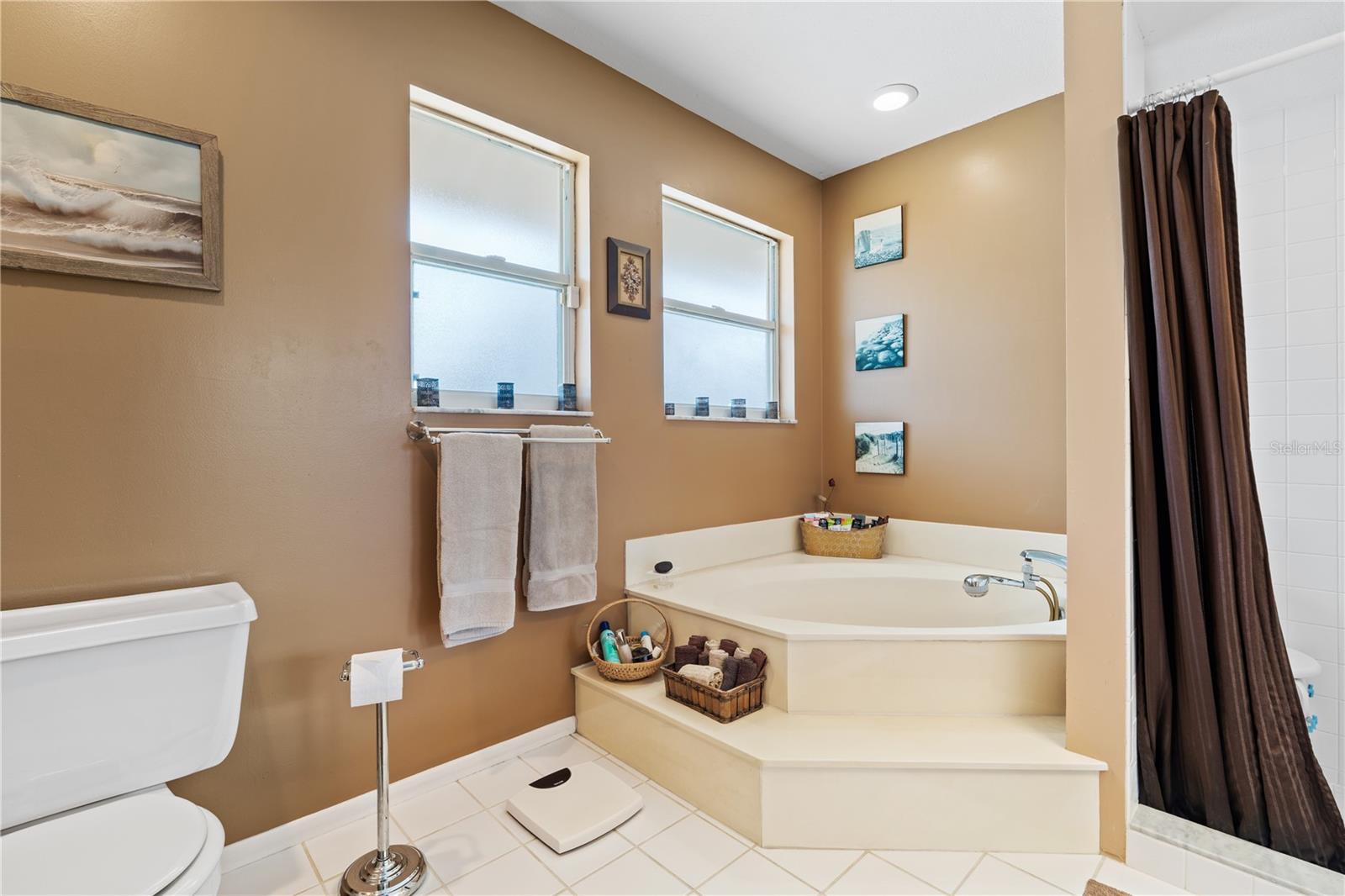 Image 18 of 44 For 10230 289th Street E