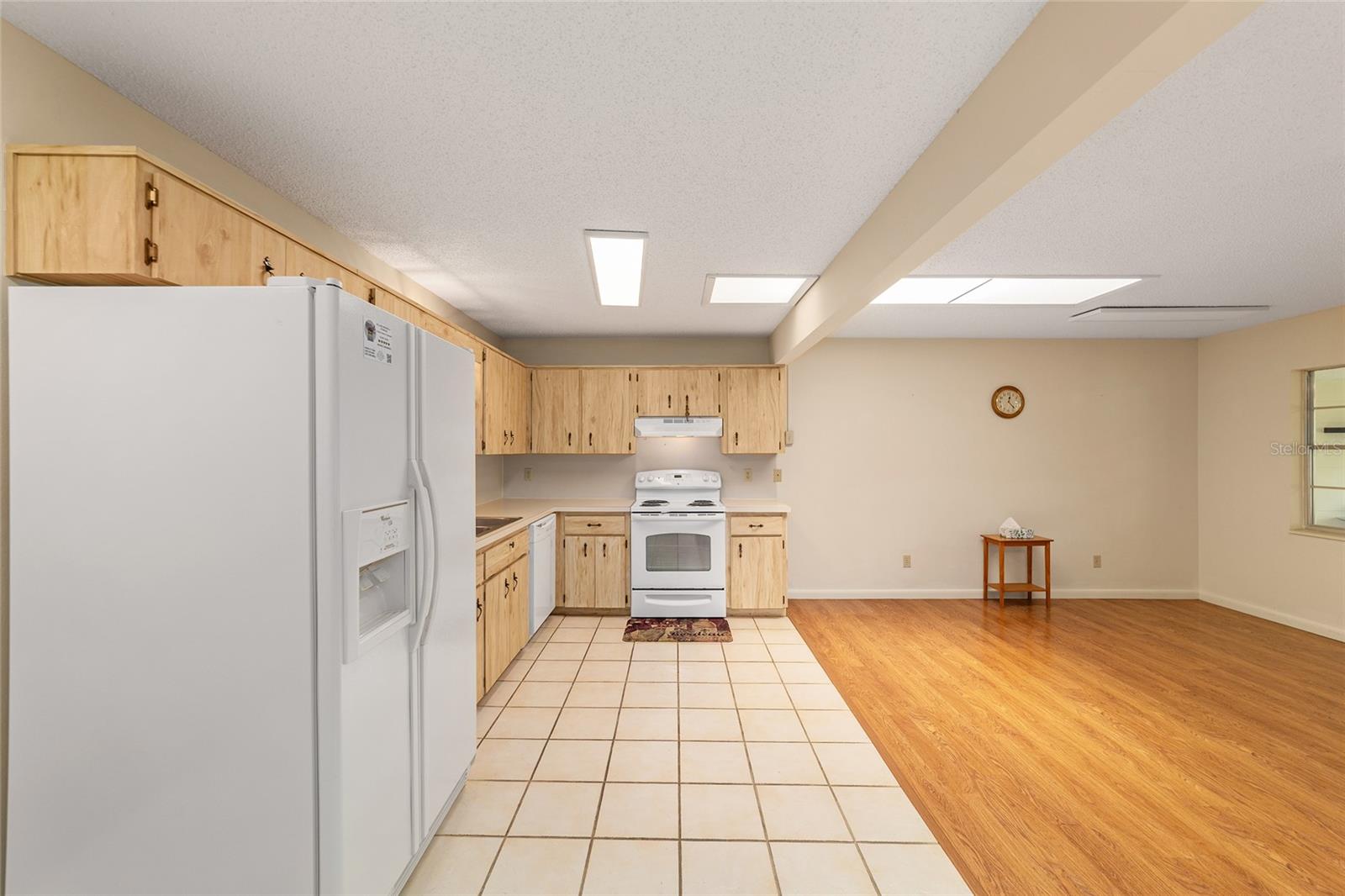 Image 28 of 48 For 8704 94th Lane G