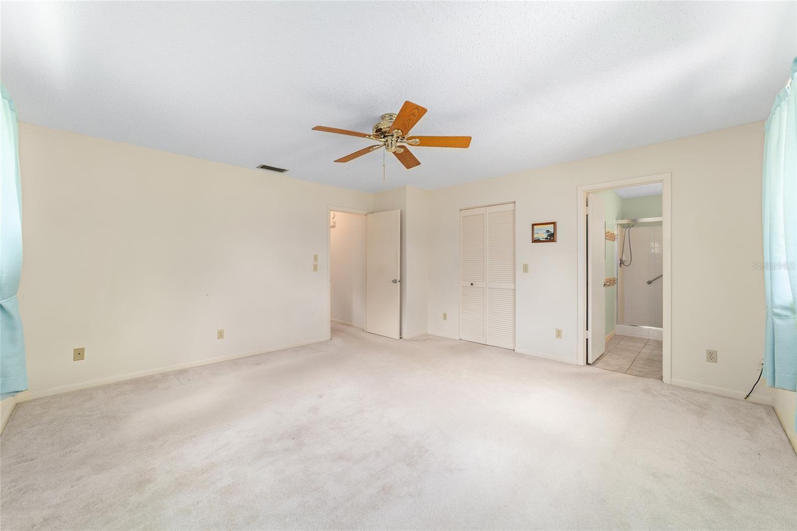 Image 32 of 48 For 8704 94th Lane G
