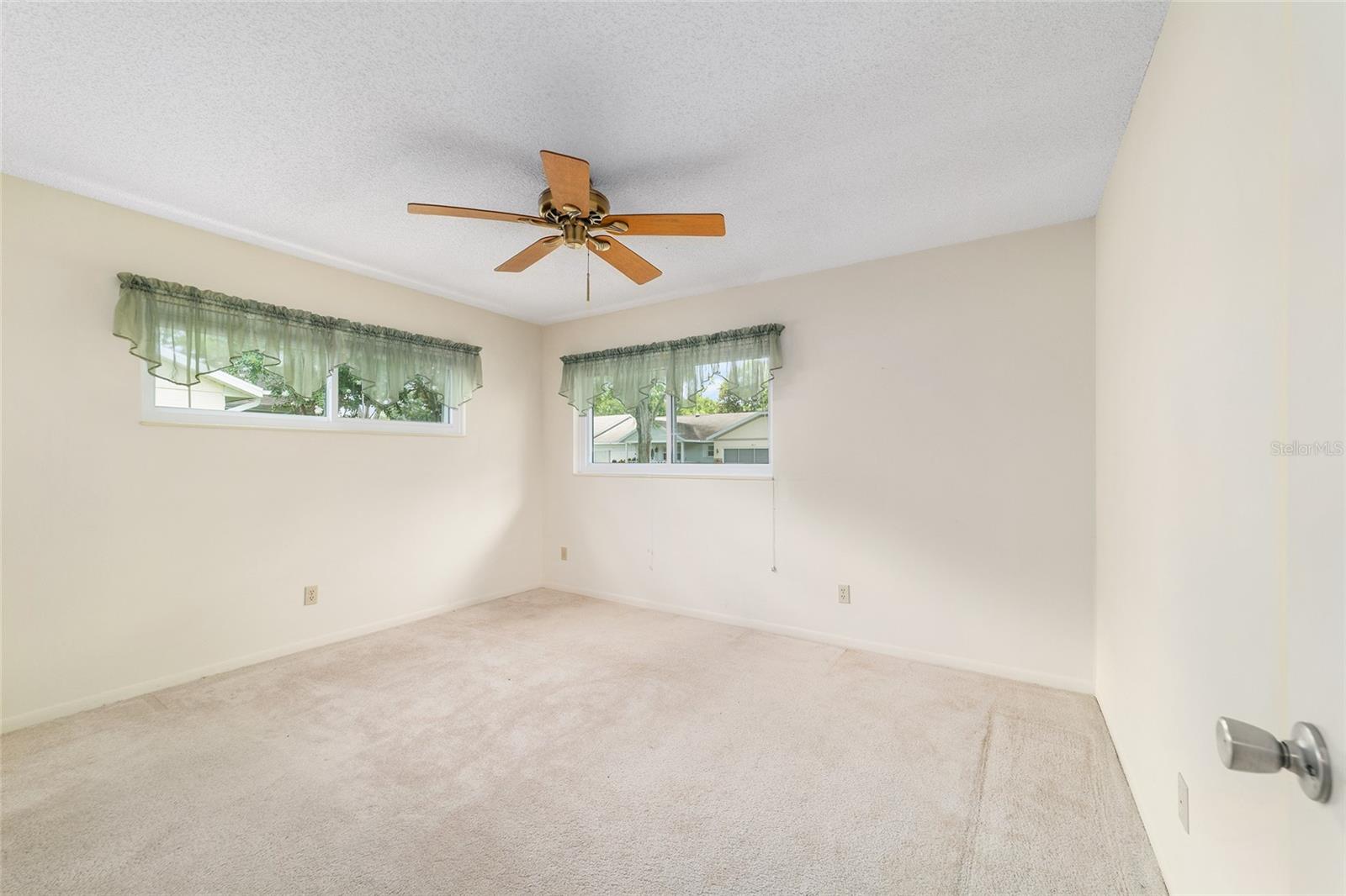 Image 36 of 48 For 8704 94th Lane G