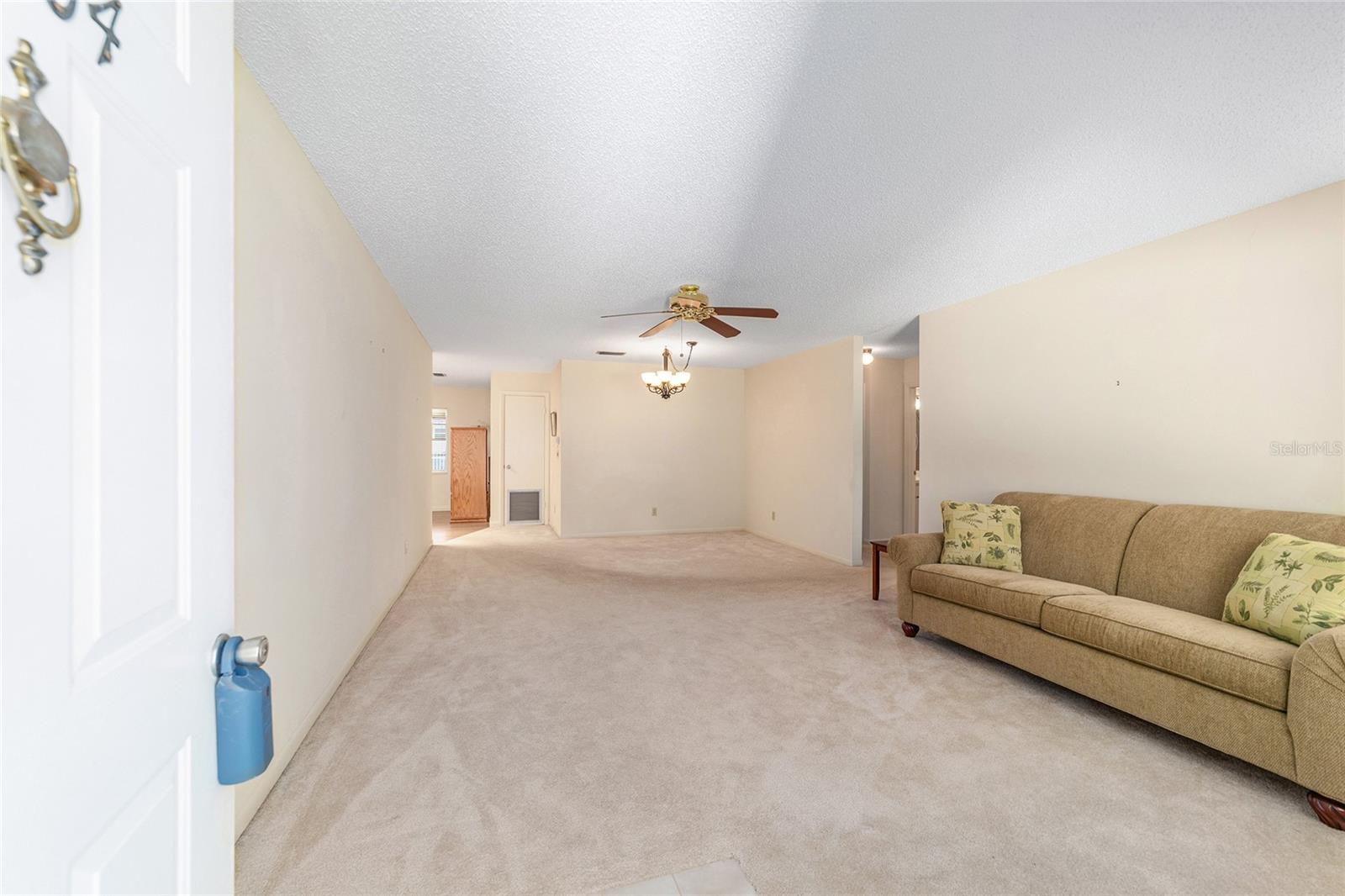 Image 5 of 48 For 8704 94th Lane G