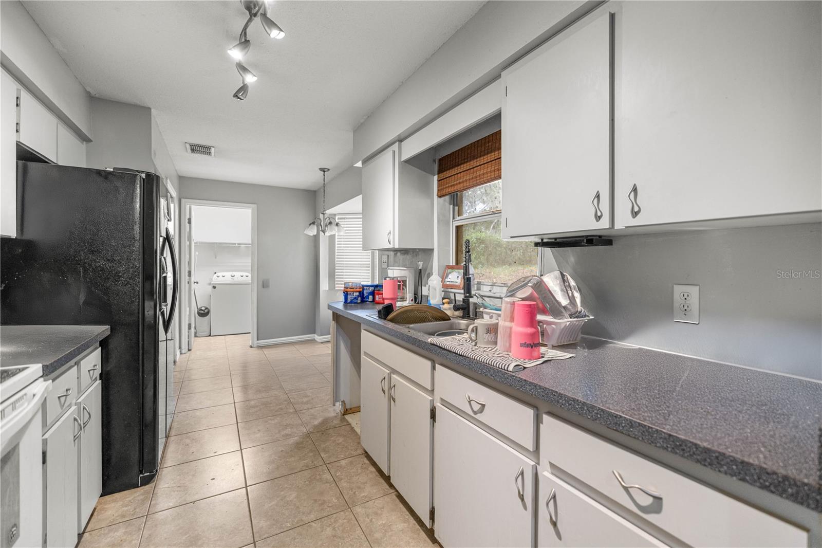 Image 11 of 19 For 329 Larch Road