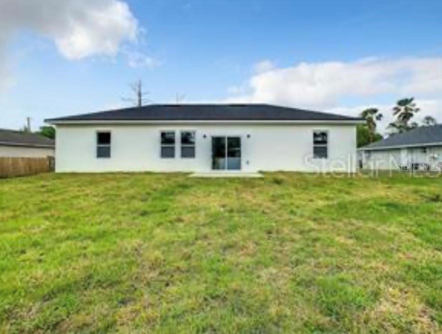 Image 15 of 16 For 1686 168th Loop