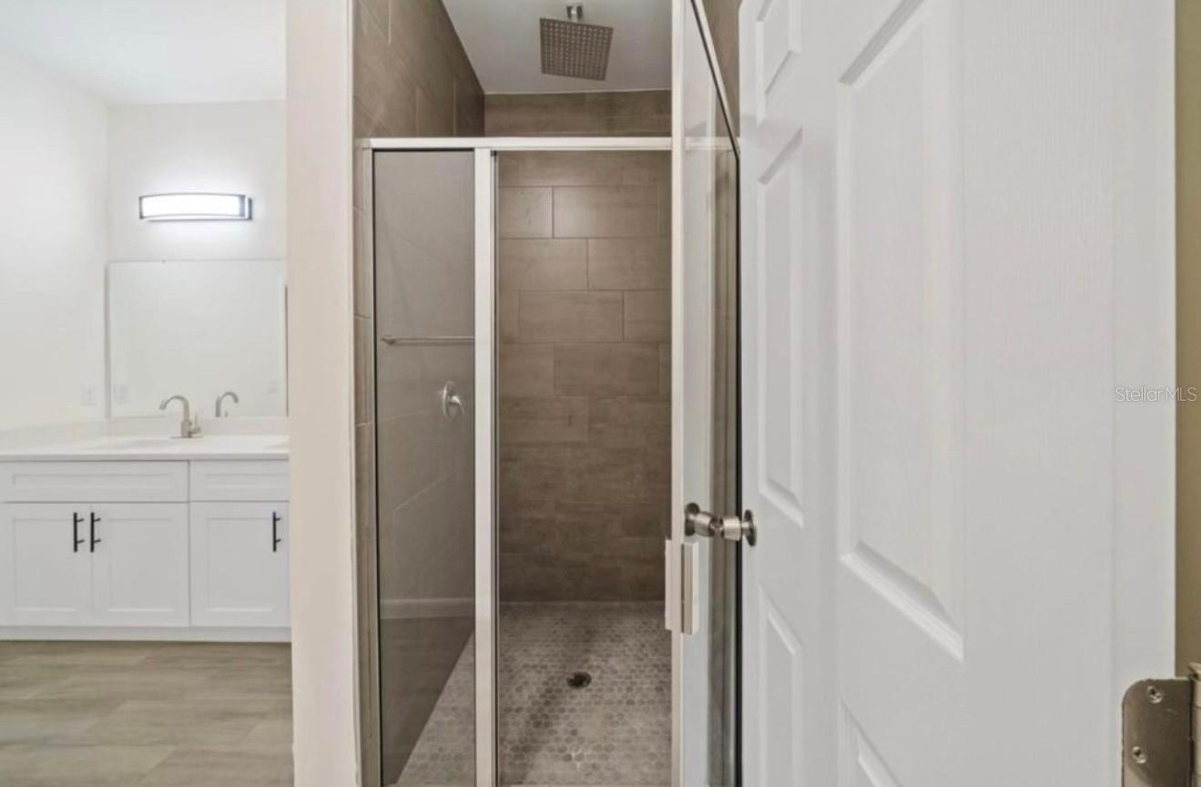 Image 7 of 16 For 1686 168th Loop