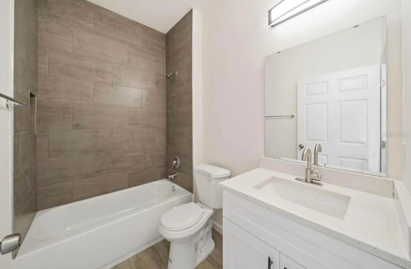 Image 8 of 16 For 1686 168th Loop