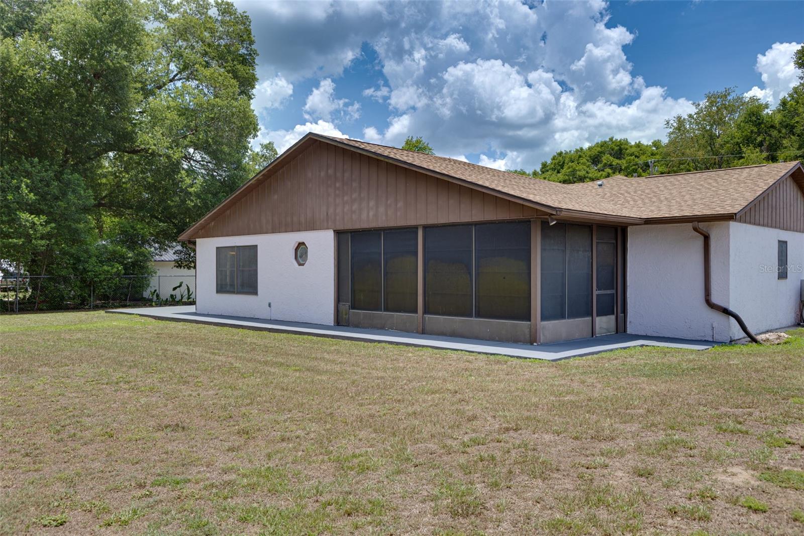 Image 5 of 24 For 3427 137th Street