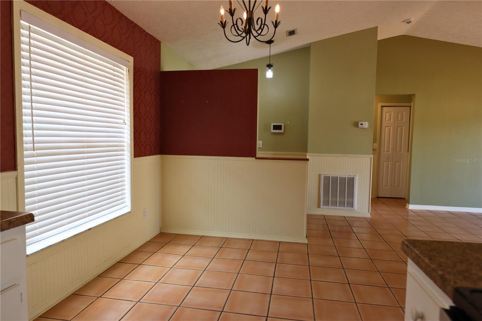 Image 4 of 16 For 7 Pecan Drive Loop