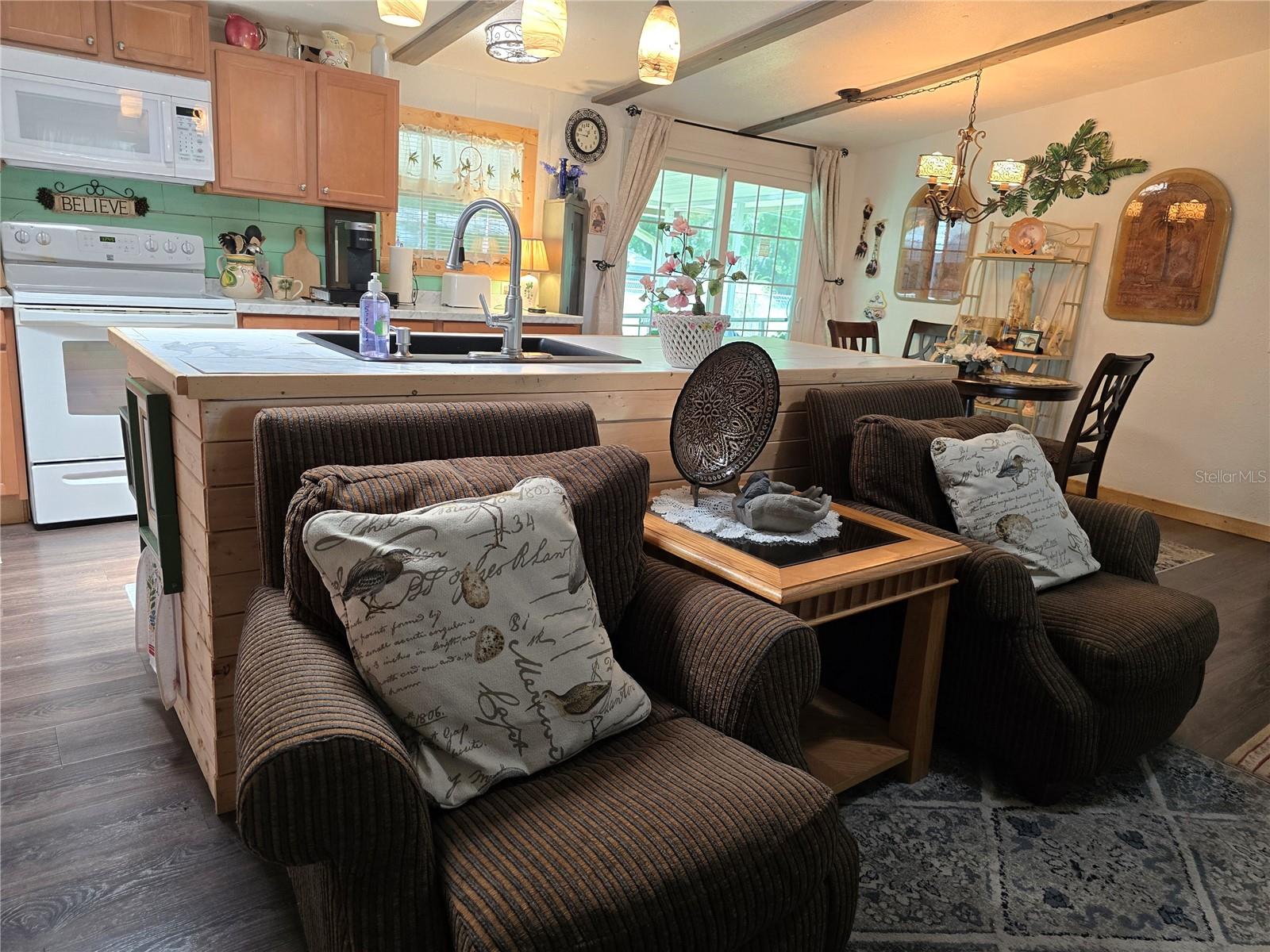 Image 31 of 100 For 17172 37th Avenue