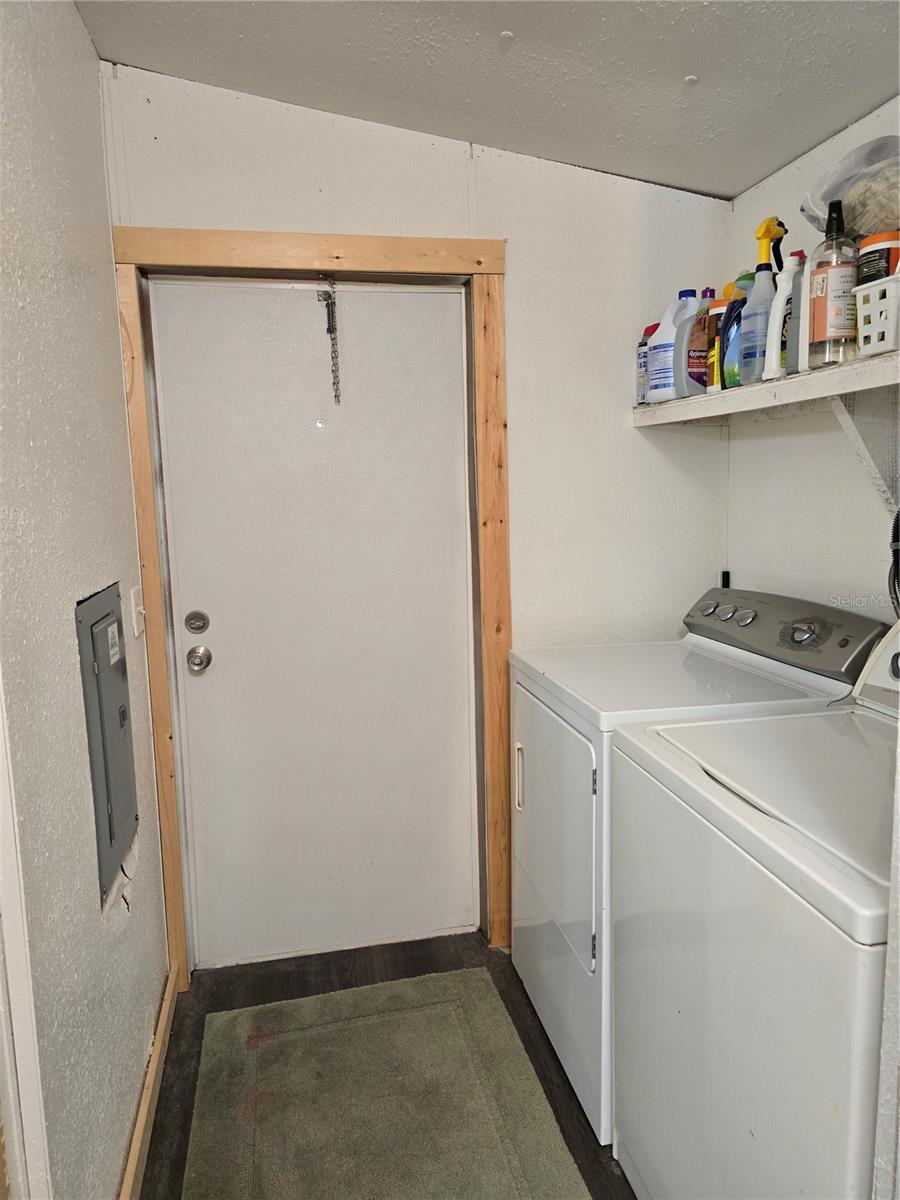 Image 65 of 100 For 17172 37th Avenue