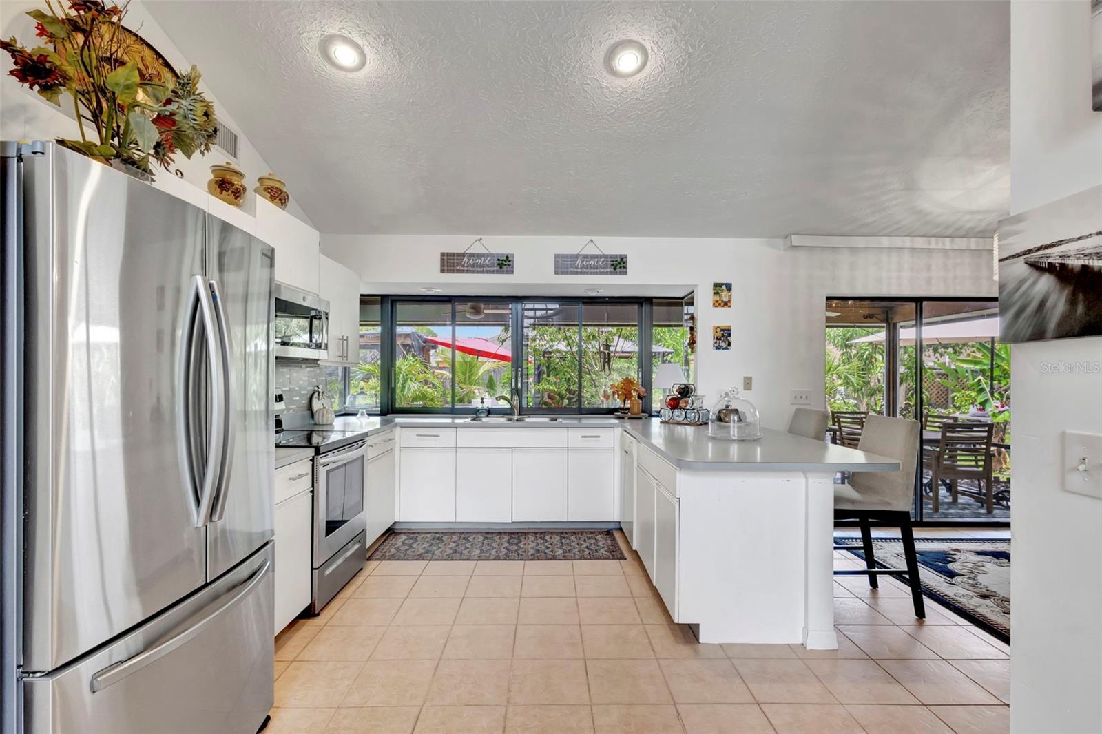 Image 32 of 57 For 502 Guava Terrace