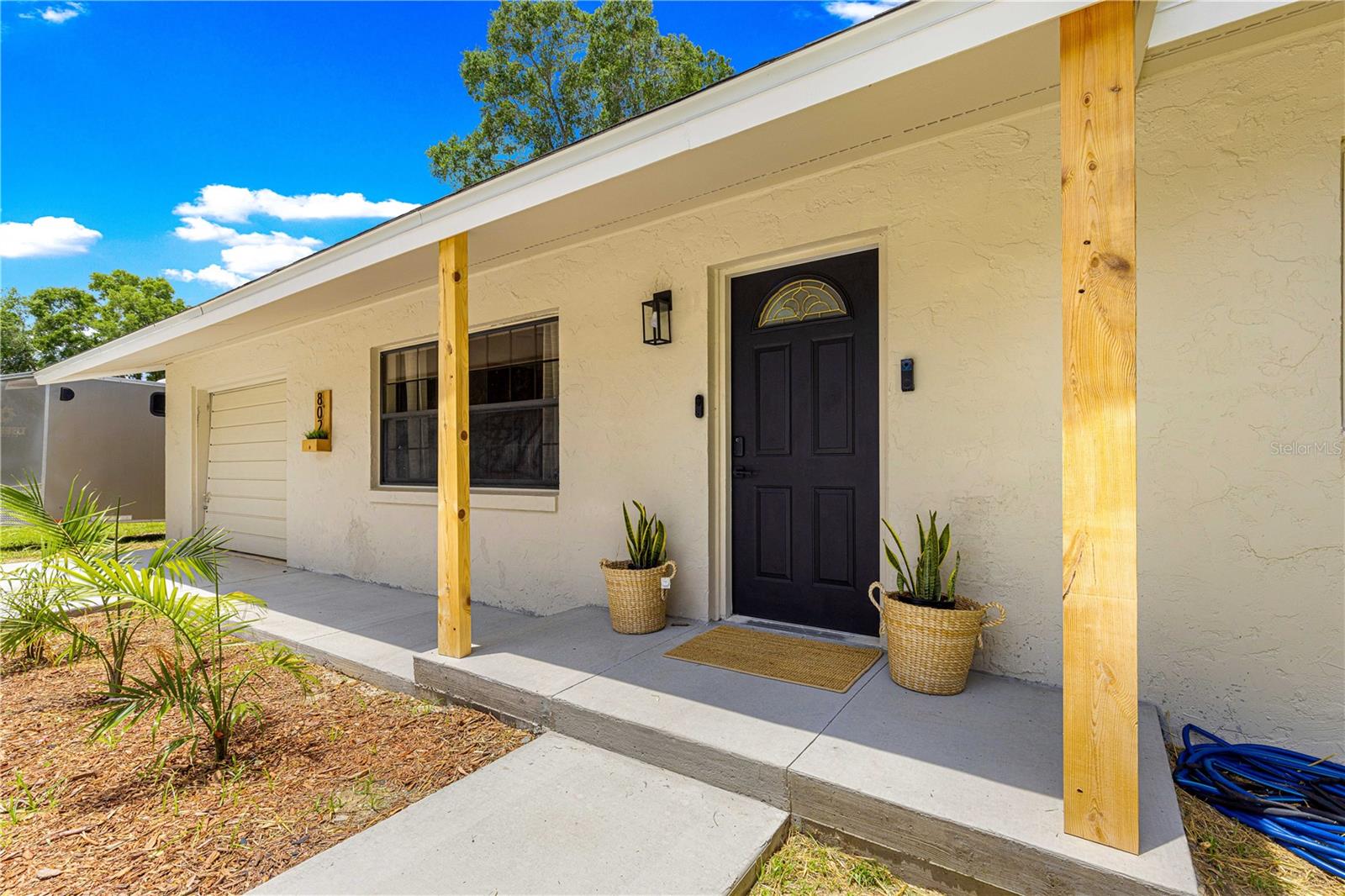 Image 6 of 42 For 802 39th Court