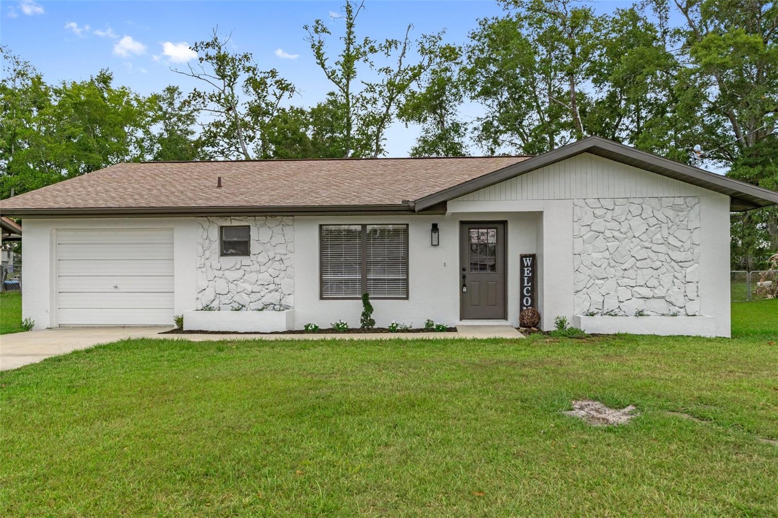 Image 3 of 47 For 21191 Plantation Street