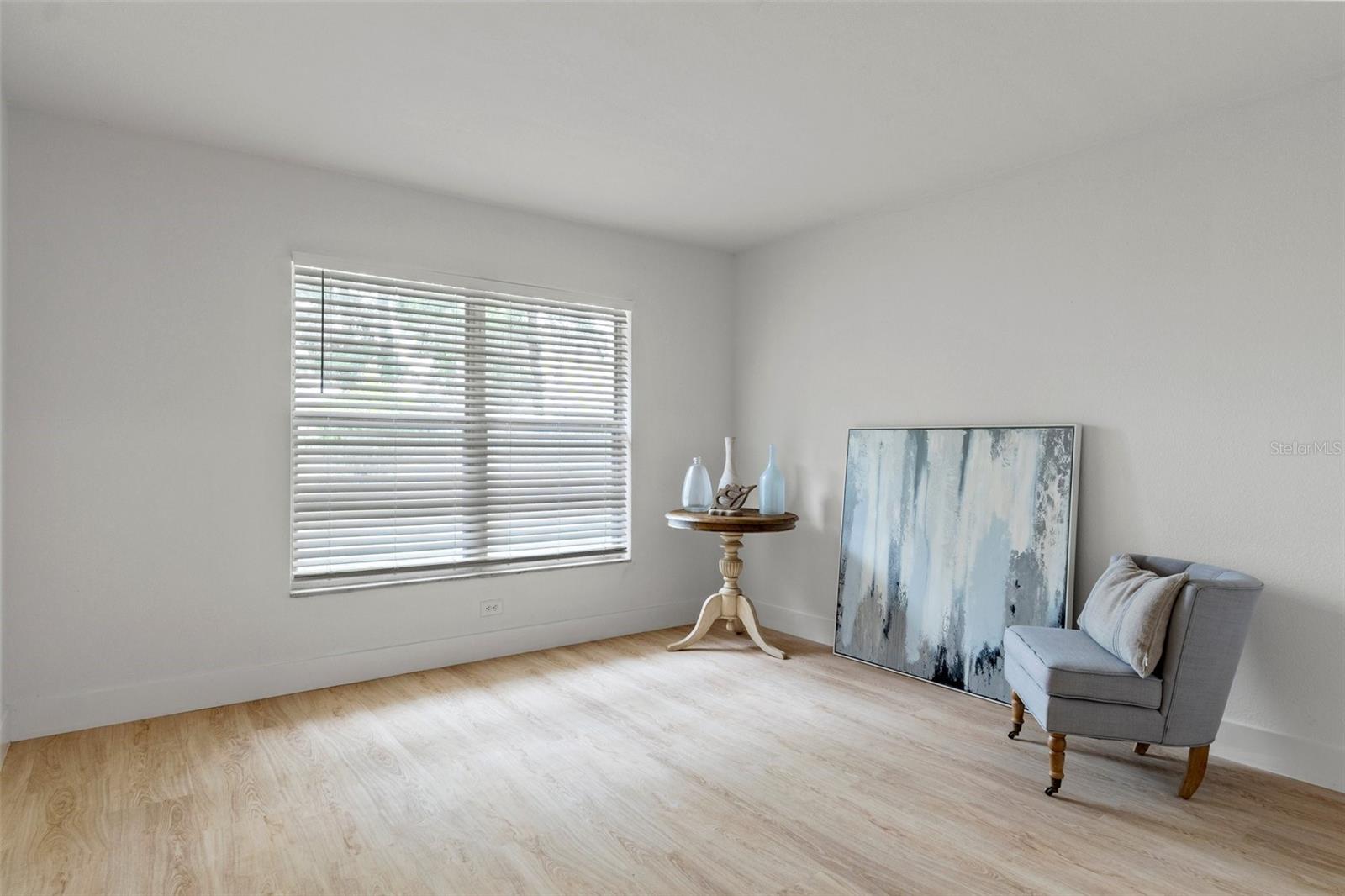 Image 33 of 47 For 21191 Plantation Street