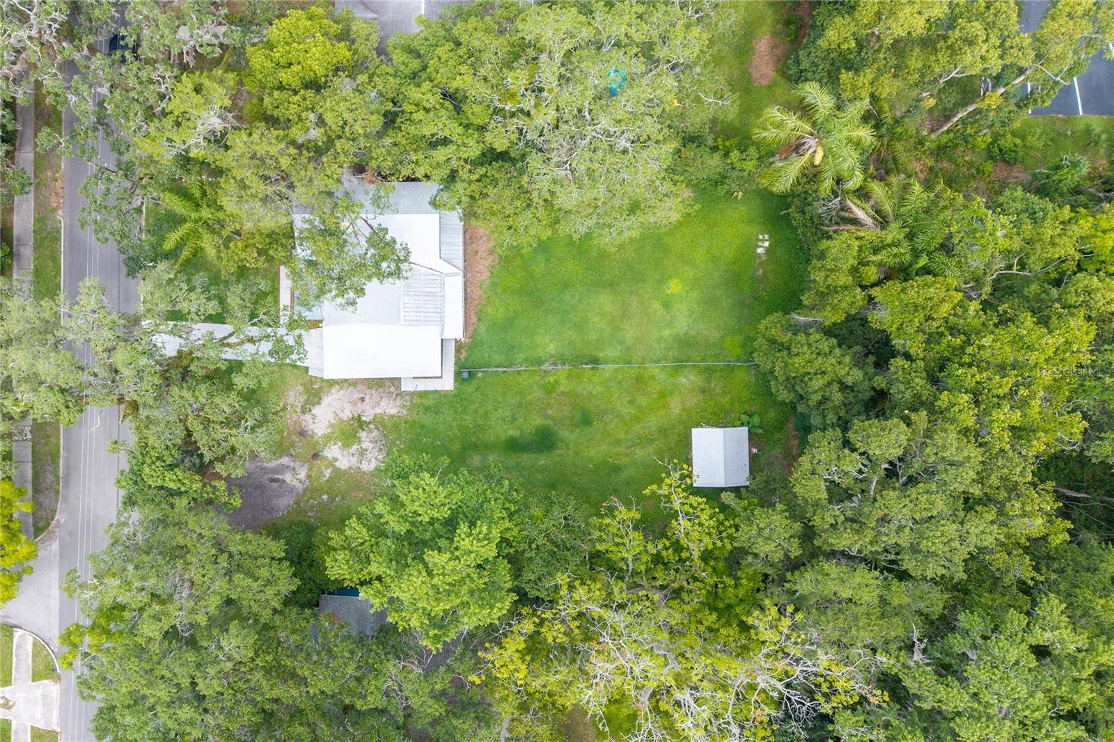 Image 38 of 42 For 304 Highland Street